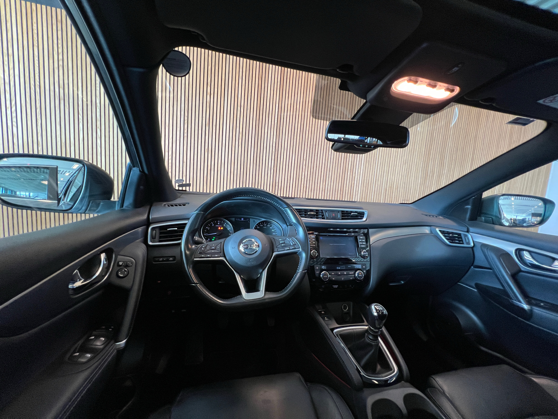 Billede af Nissan Qashqai 1,3 Dig-T Tekna+ 160HK 5d 6g