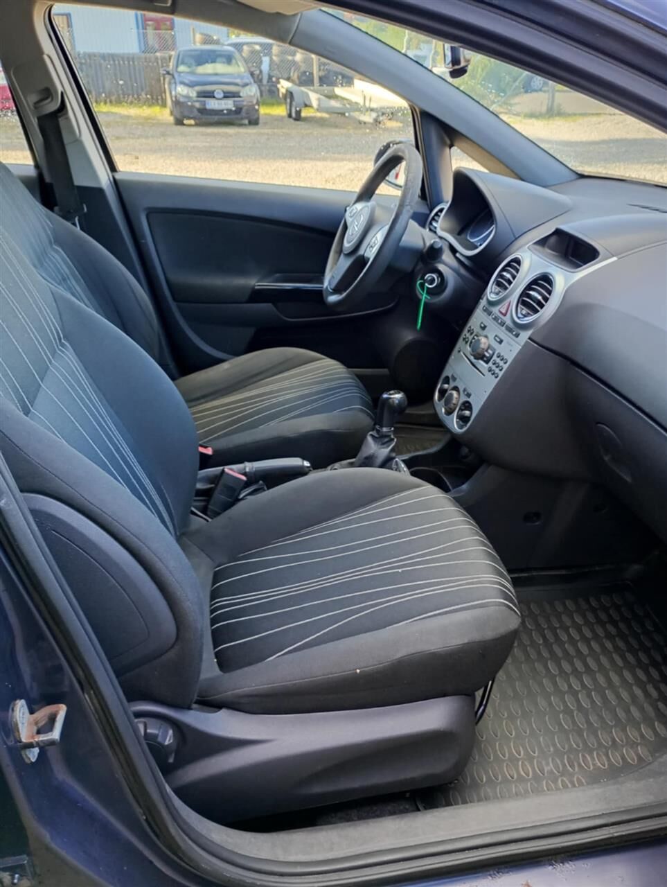 Billede af Opel Corsa 1,0 Twinport Essentia 60HK 5d
