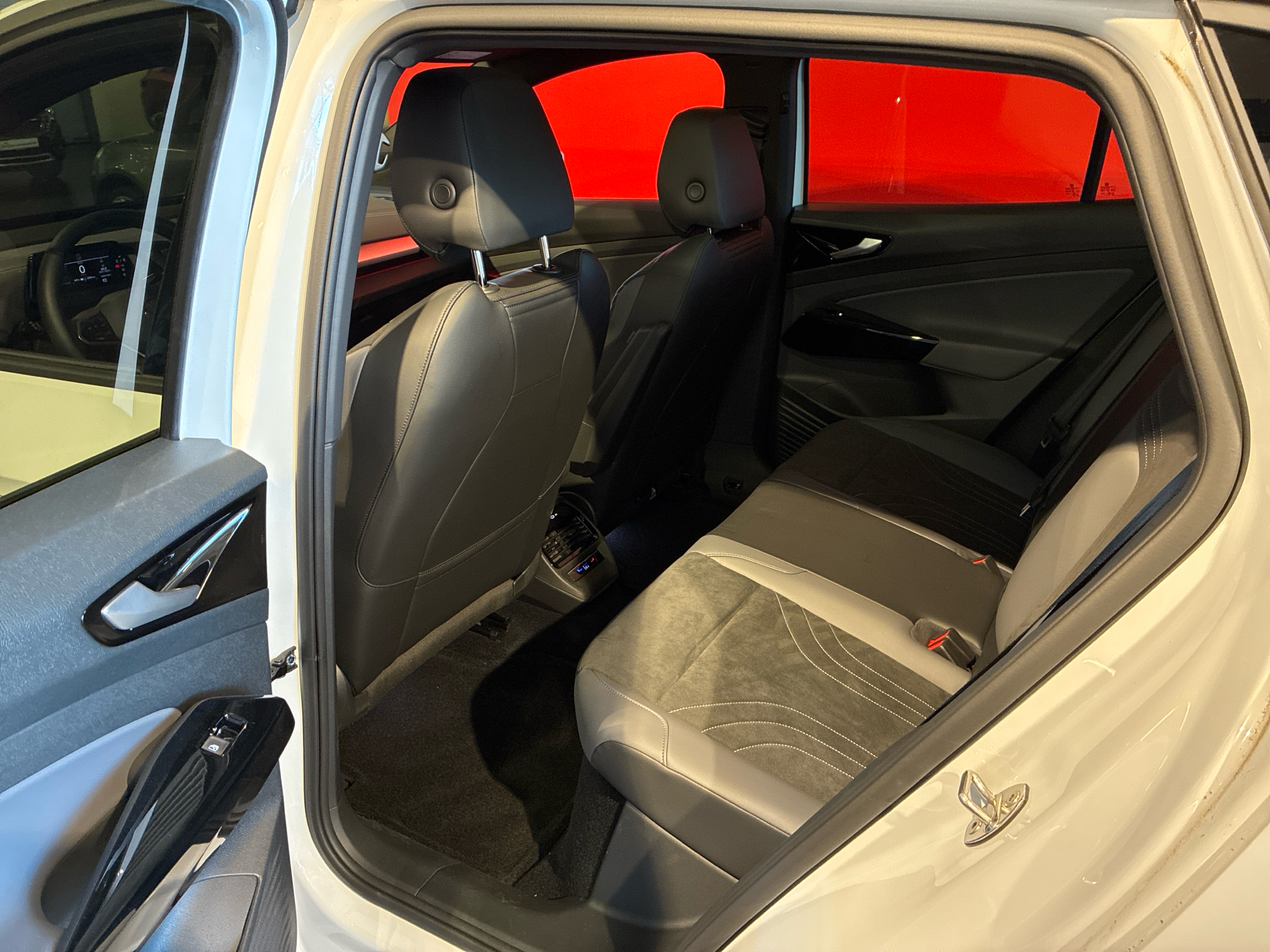 Billede af VW ID.4 EL Max Performance 204HK 5d Aut.