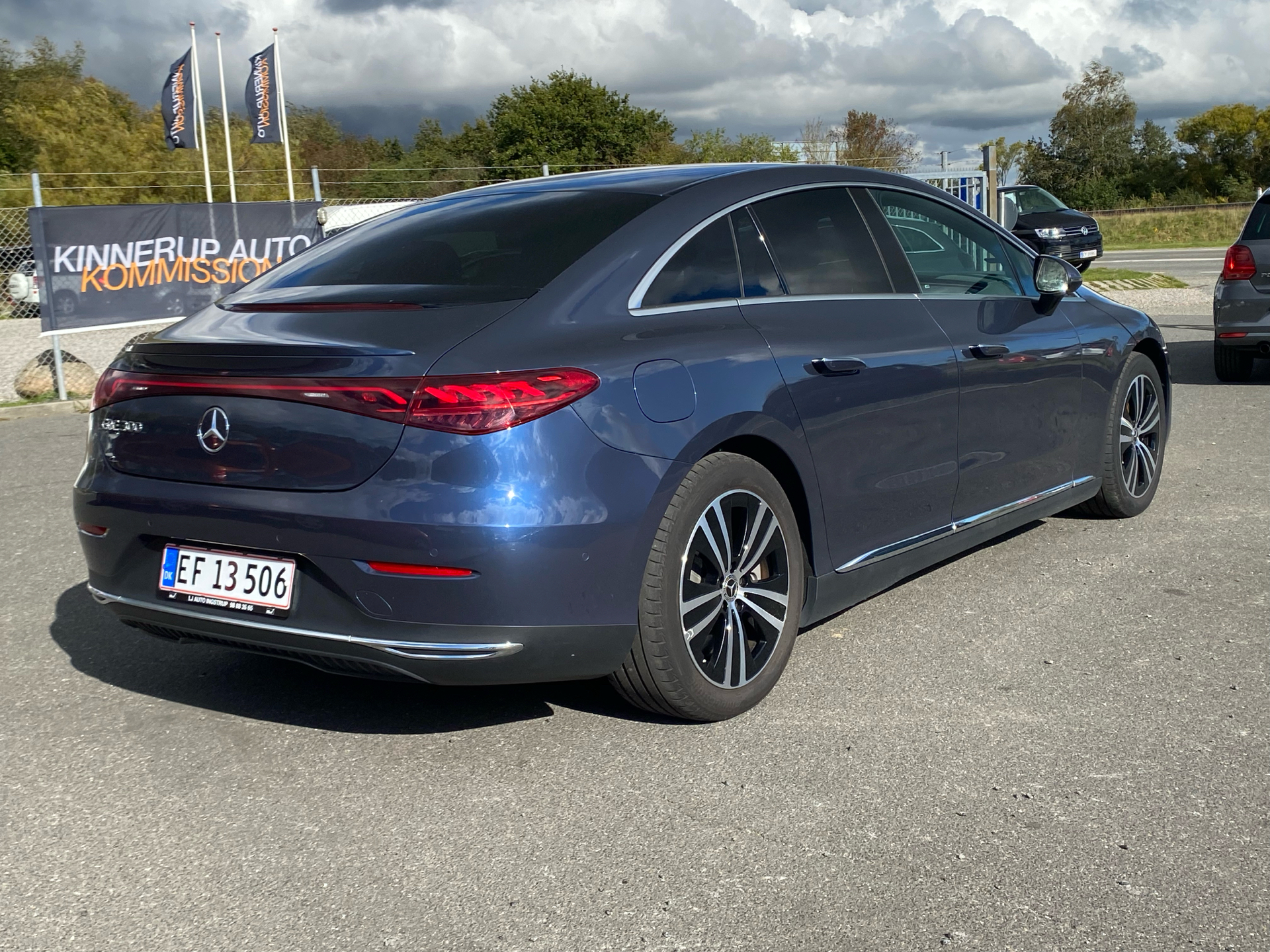 Billede af Mercedes-Benz EQE 300 EL 245HK Aut.