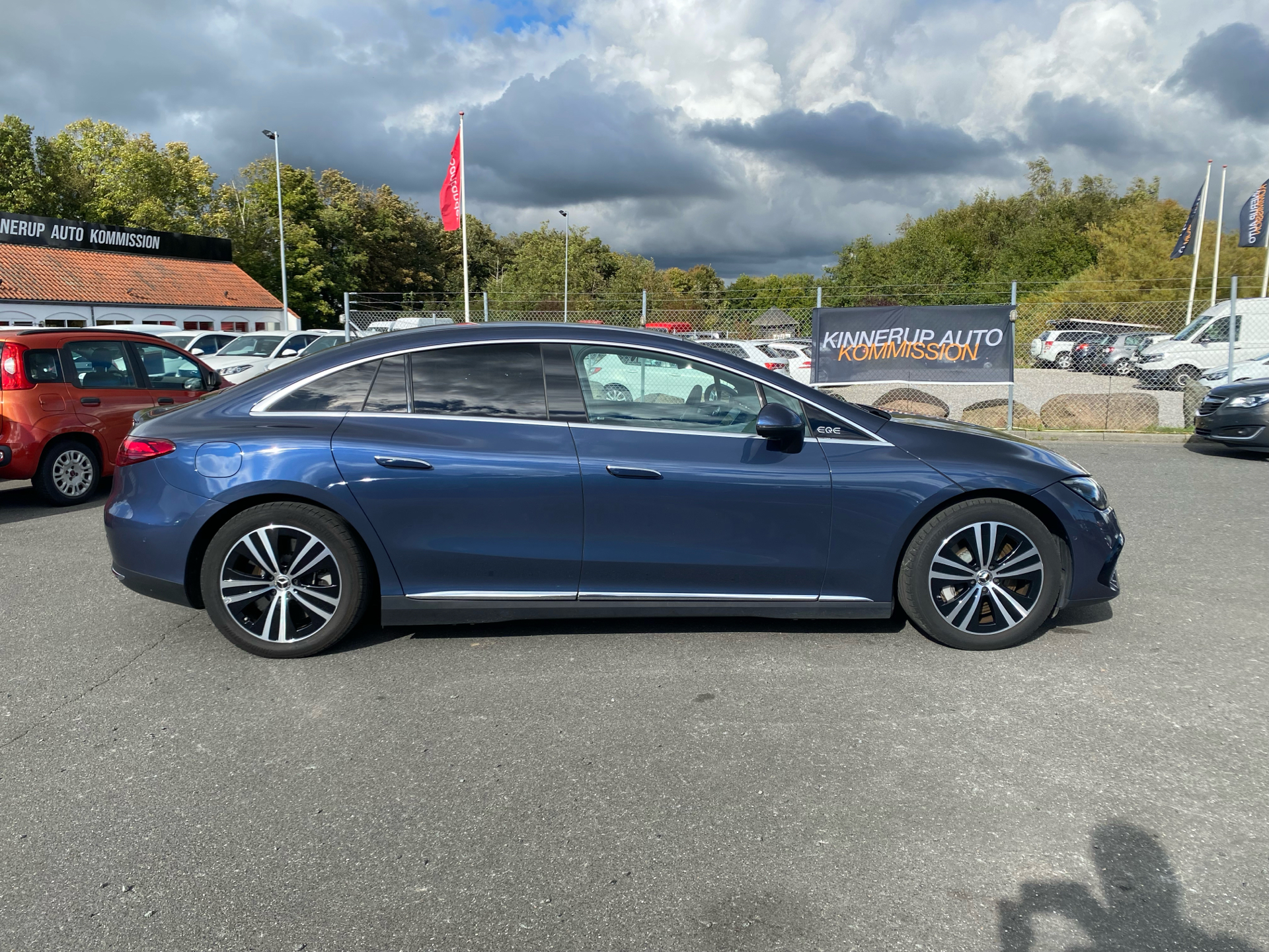 Billede af Mercedes-Benz EQE 300 EL 245HK Aut.