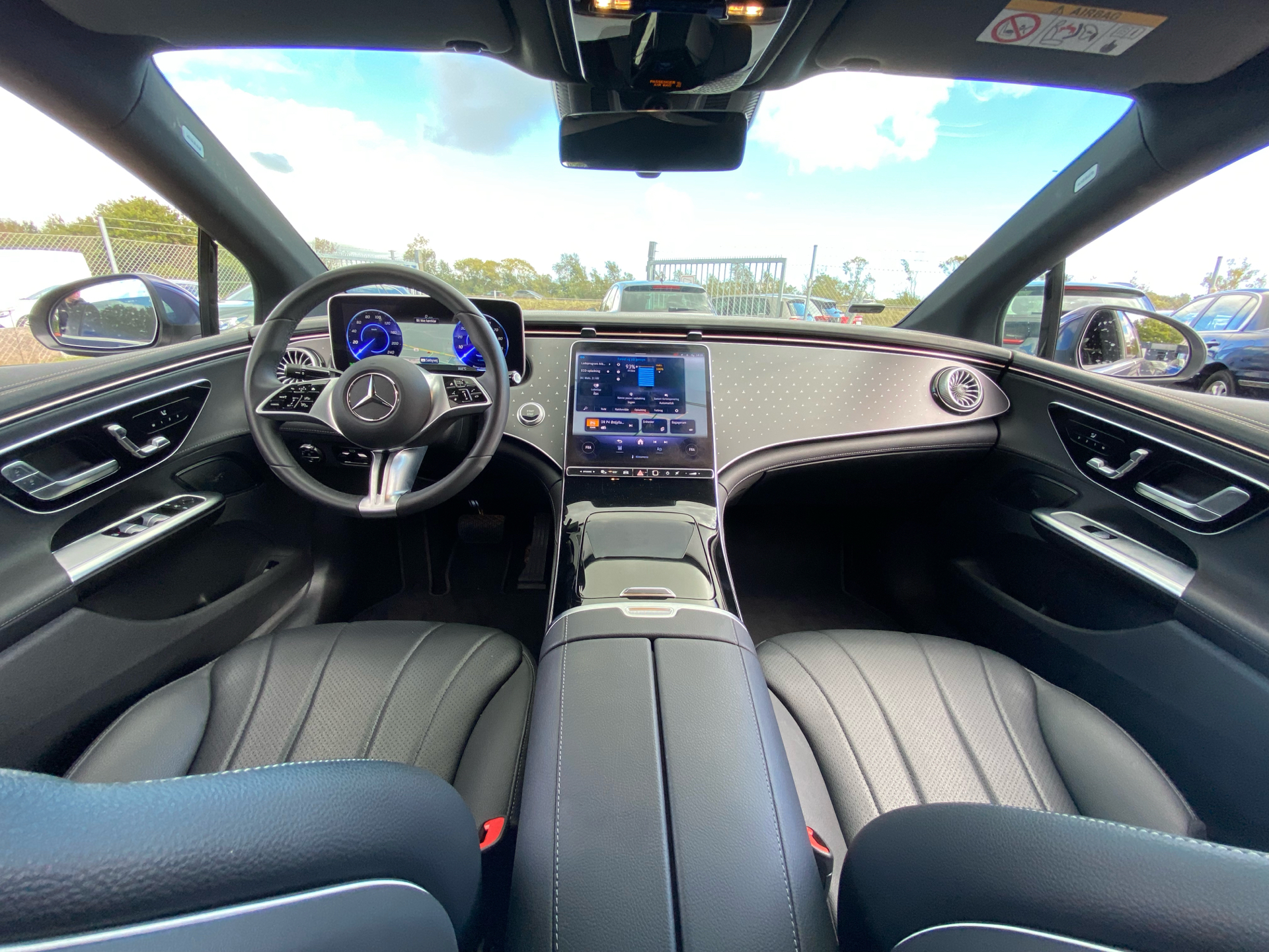 Billede af Mercedes-Benz EQE 300 EL 245HK Aut.