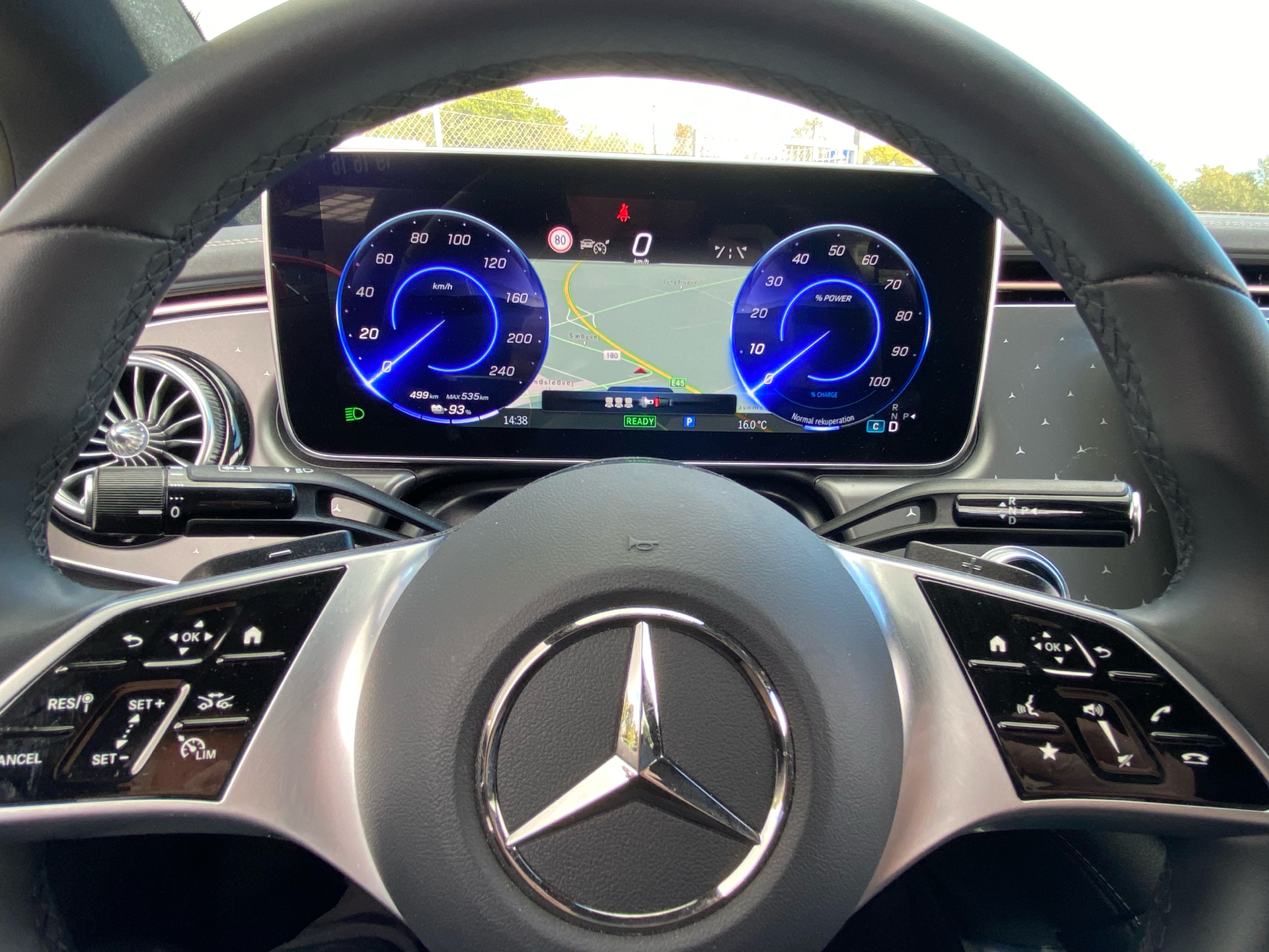 Billede af Mercedes-Benz EQE 300 EL 245HK Aut.