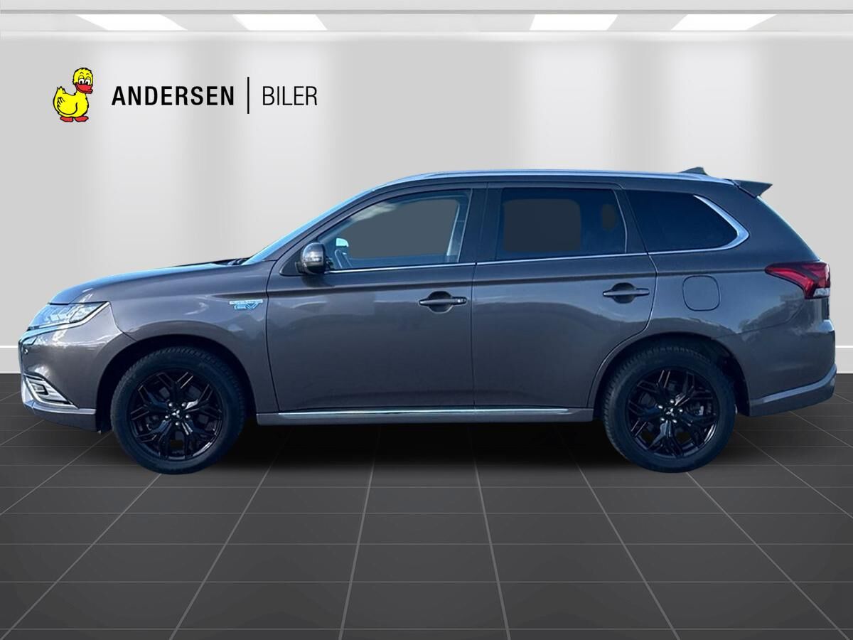 Billede af Mitsubishi Outlander 2,4 PHEV  Plugin-hybrid Intense 4WD 224HK 5d 6g Trinl. Gear