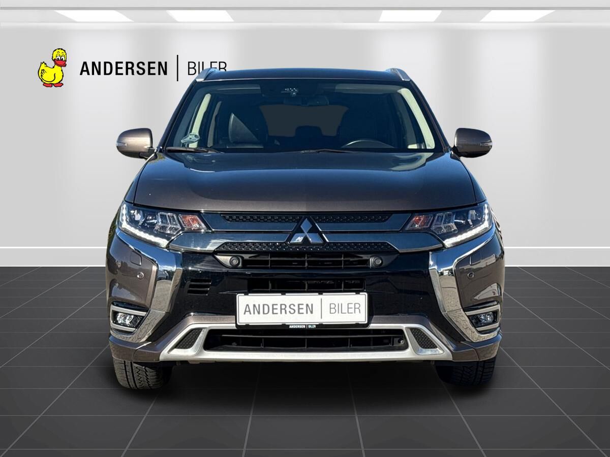 Billede af Mitsubishi Outlander 2,4 PHEV  Plugin-hybrid Intense 4WD 224HK 5d 6g Trinl. Gear