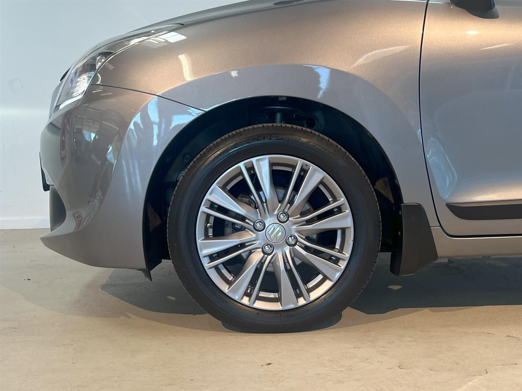 Billede af Suzuki Baleno 1,2 Dualjet Exclusive Hit AEB 90HK 5d