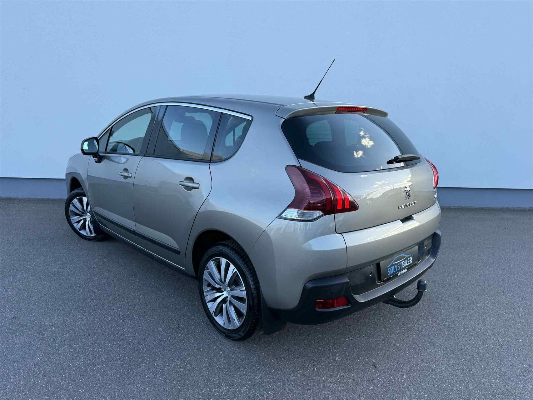Billede af Peugeot 3008 1,2 e-THP Active 130HK 5d 6g