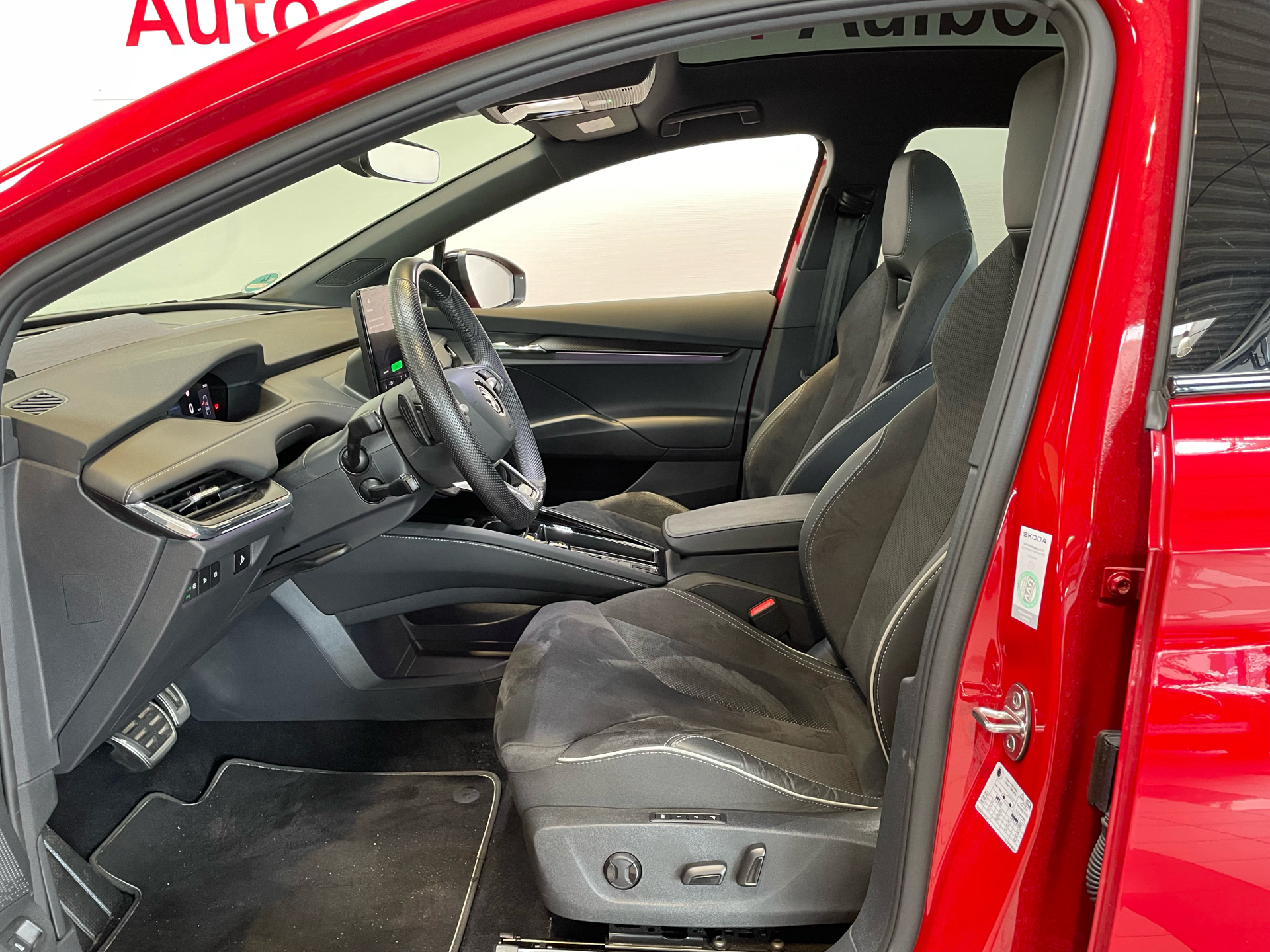 Billede af Skoda Enyaq iV 85x Coupe EL Sportline 4x4 286HK 5d Aut.