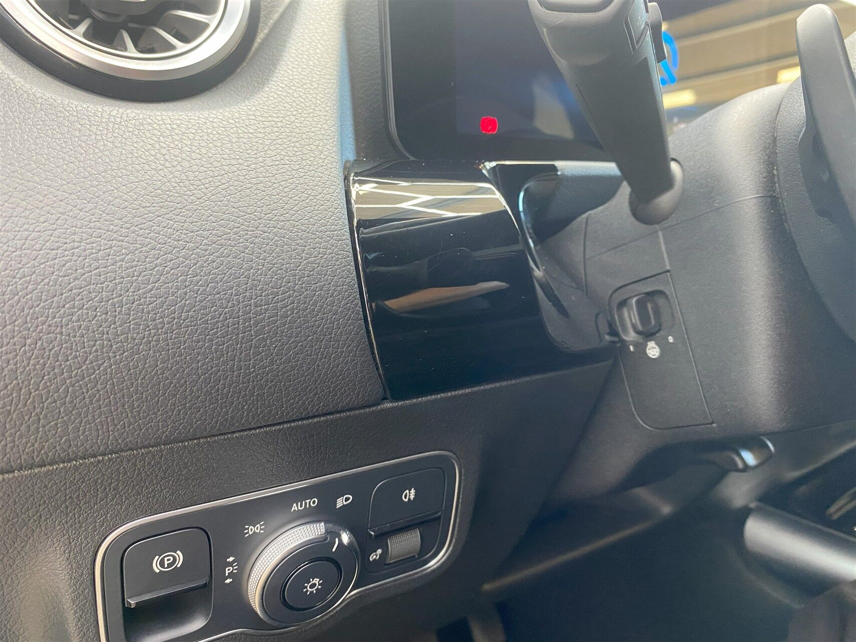 Billede af Mercedes-Benz EQA 250 EL 190HK 5d Aut.