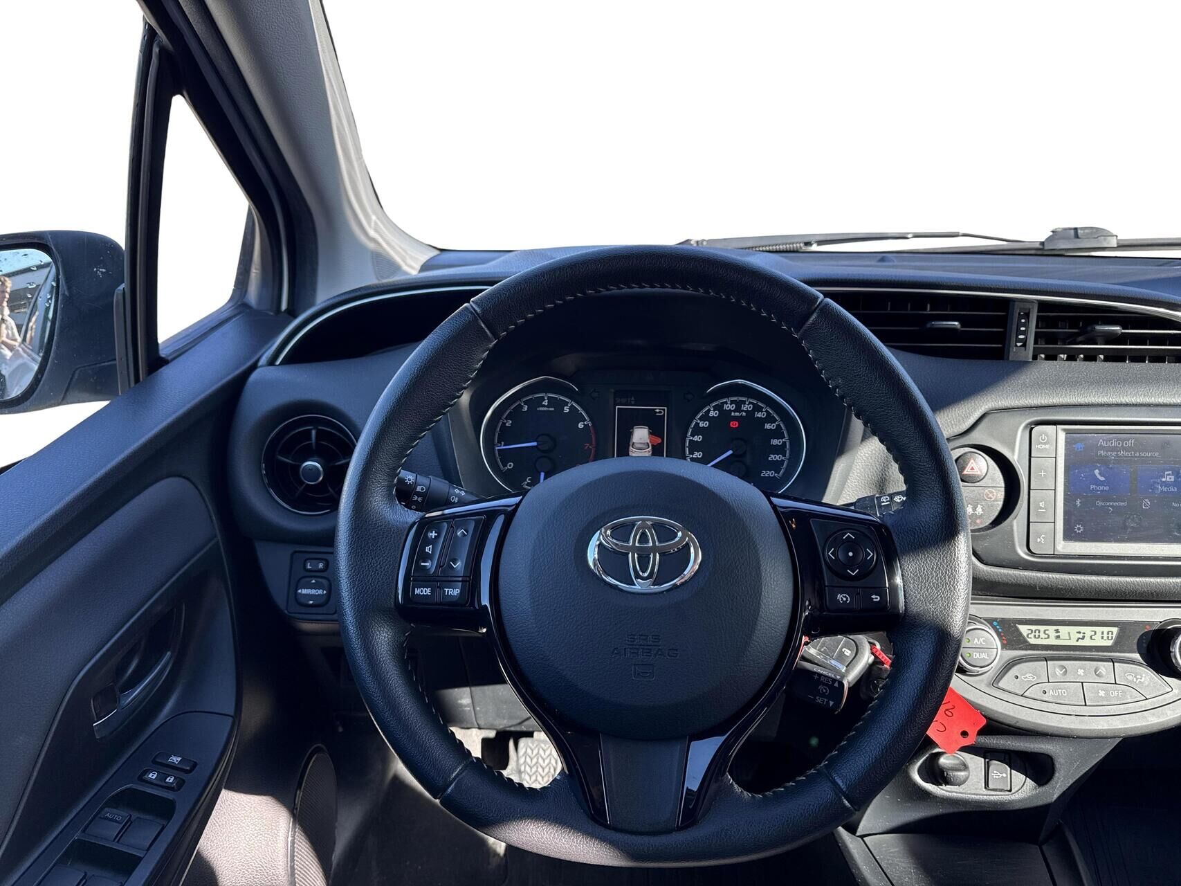Billede af Toyota Yaris 1,0 VVT-I T3 72HK 5d