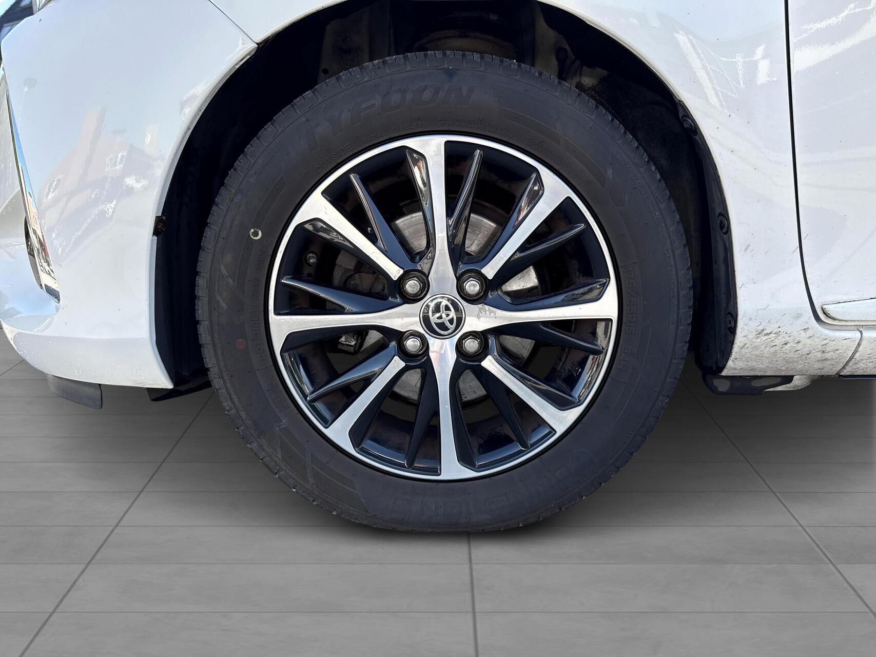 Billede af Toyota Yaris 1,0 VVT-I T3 72HK 5d