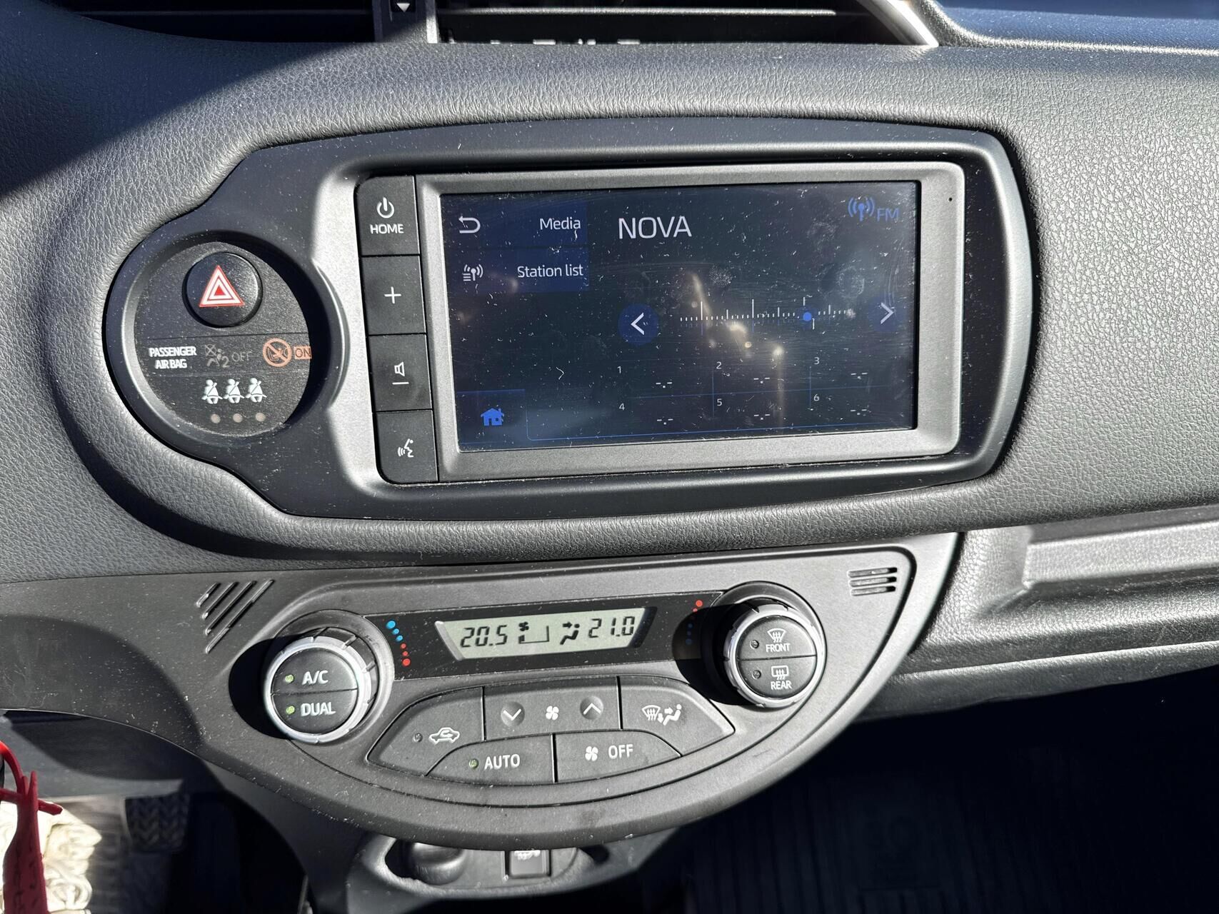 Billede af Toyota Yaris 1,0 VVT-I T3 72HK 5d