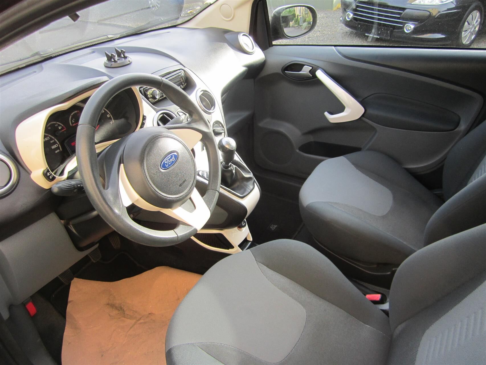 Billede af Ford Ka 1,2 Titanium 69HK 3d
