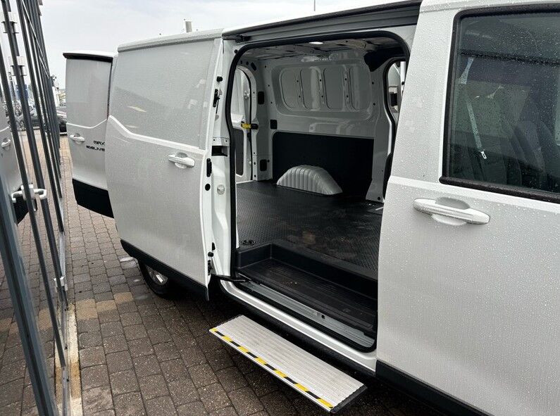 Billede af Maxus e-Deliver 7 L2H1 EL 204HK Van Aut.