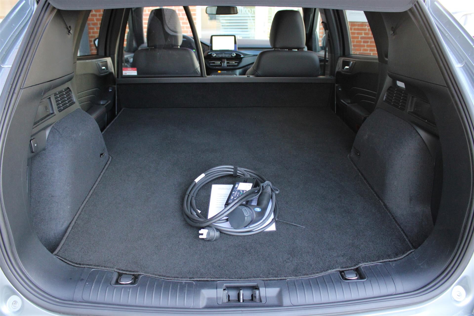 Billede af Ford Kuga 2,5 Plugin-hybrid ST-Line X CVT 225HK 5d Trinl. Gear