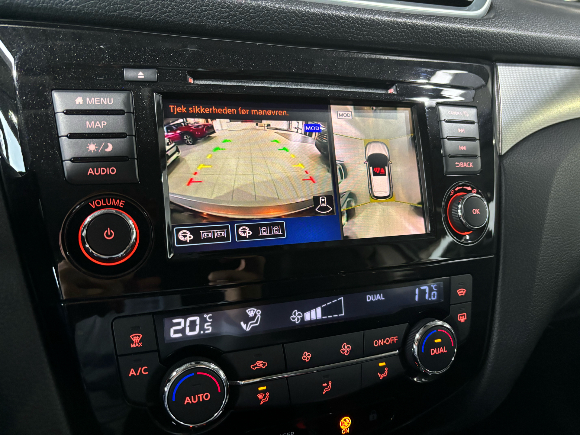 Billede af Nissan Qashqai 1,3 Dig-T Tekna DCT 160HK 5d 7g Aut.
