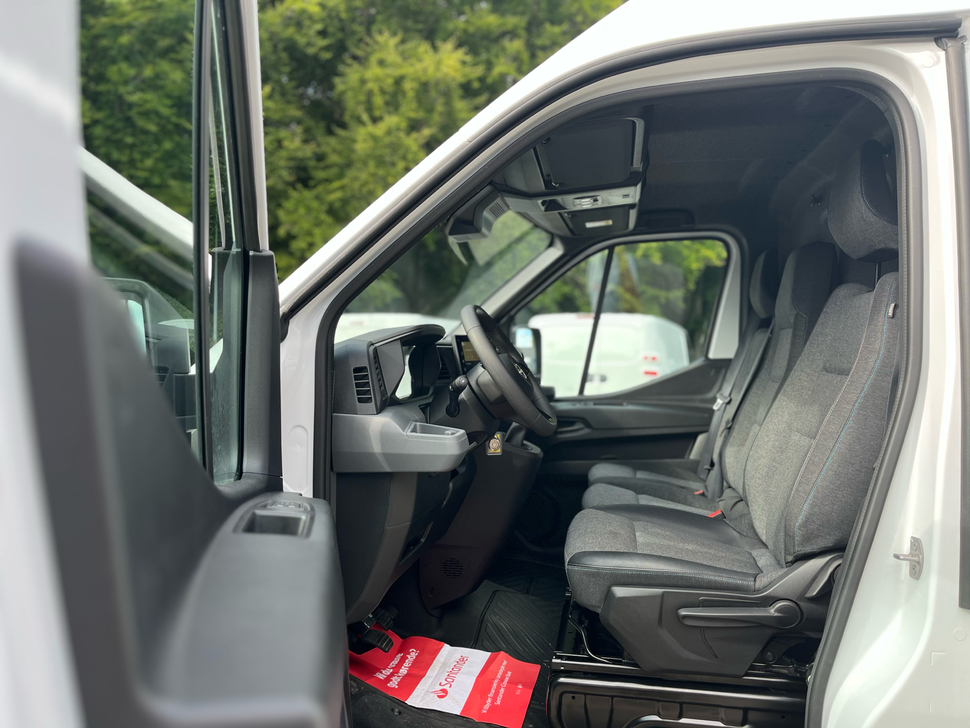 Billede af Nissan Interstar L2H2 2,0 DCi Tekna 150HK Van 6g