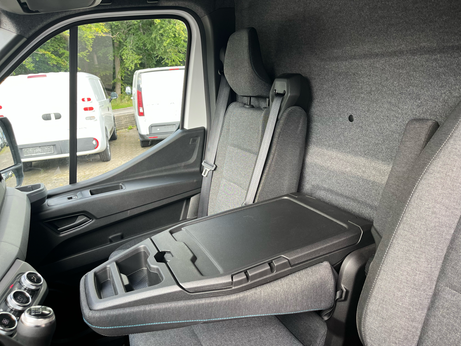 Billede af Nissan Interstar L2H2 2,0 DCi Tekna 150HK Van 6g