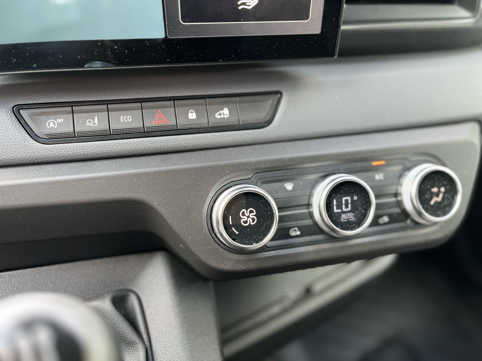 Billede af Nissan Interstar L2H2 2,0 DCi Tekna 150HK Van 6g