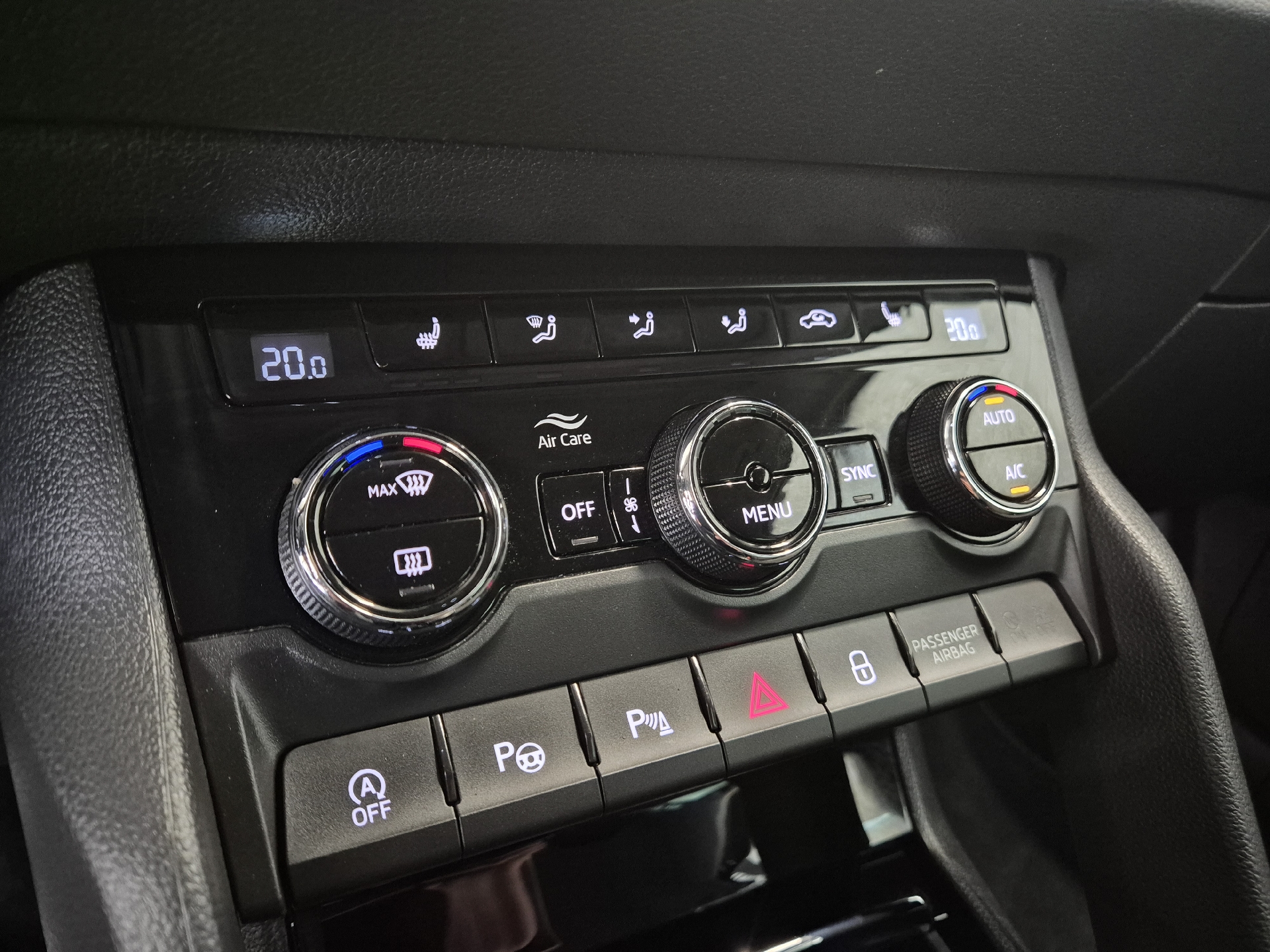 Billede af Skoda Karoq 1,5 TSI ACT Style DSG 150HK 5d 7g Aut.