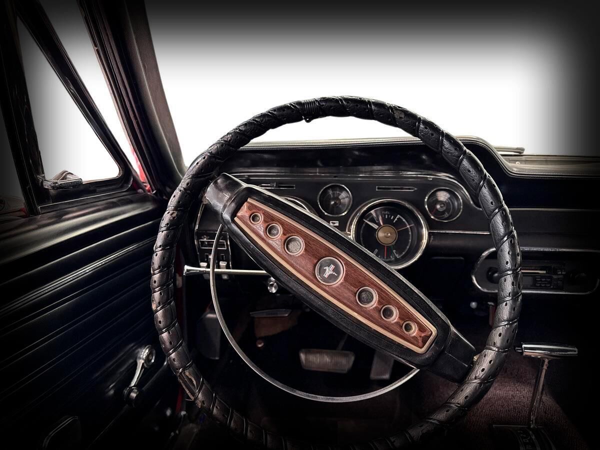 Billede af Ford Mustang 4,7 V8 210HK Cabr. Aut.