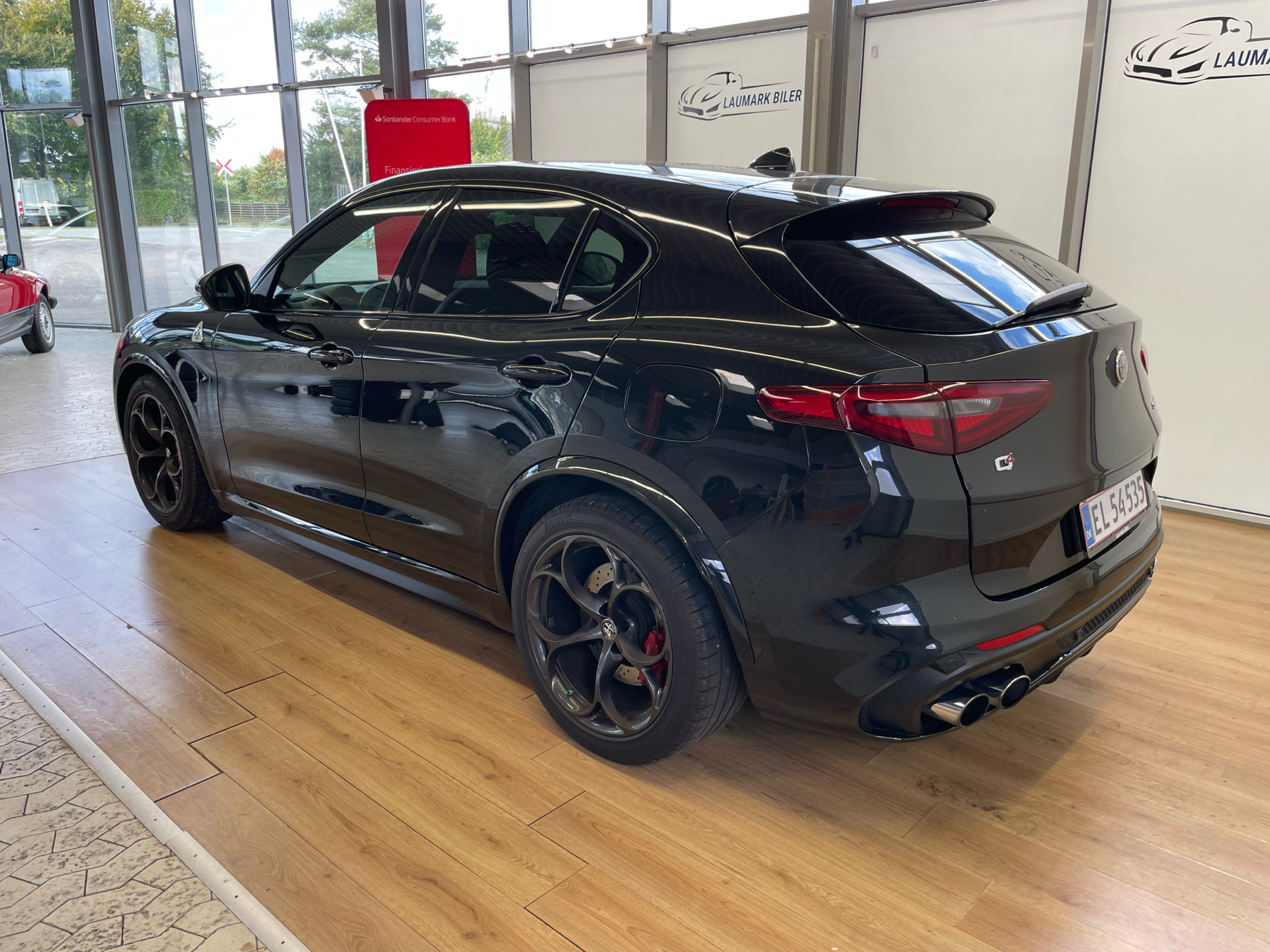 Billede af Alfa Romeo Stelvio 2,9 Bi-Turbo V6 Quadrifoglio 510HK 5d 8g Aut.