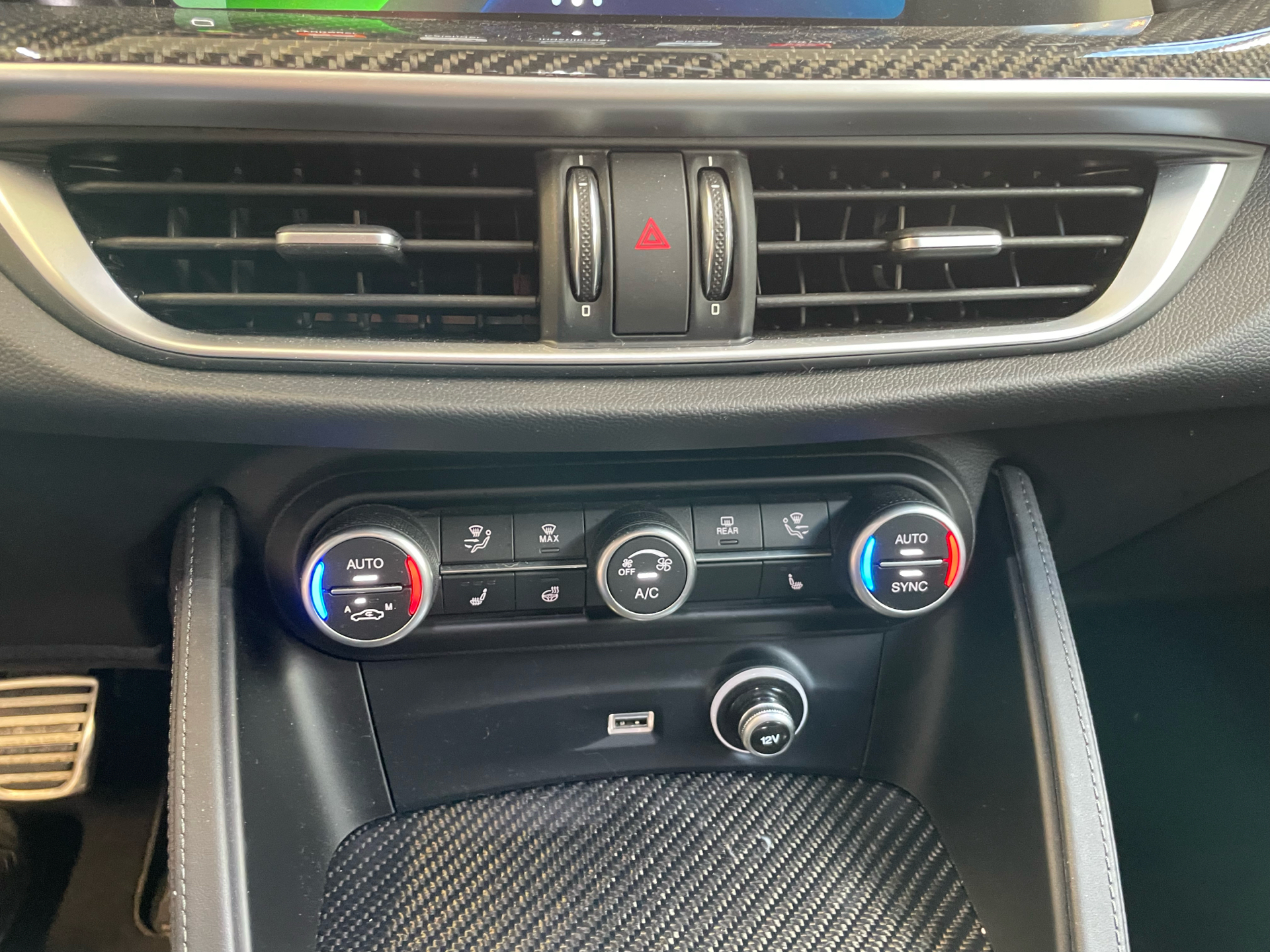 Billede af Alfa Romeo Stelvio 2,9 Bi-Turbo V6 Quadrifoglio 510HK 5d 8g Aut.