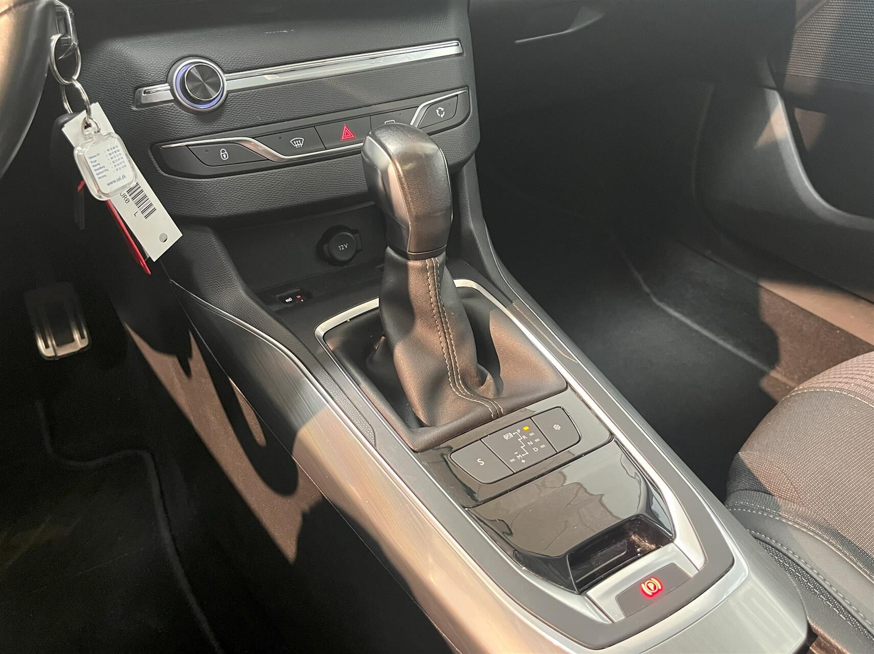 Billede af Peugeot 308 SW 1,5 BlueHDi Prestige EAT6 130HK Stc 6g Aut.