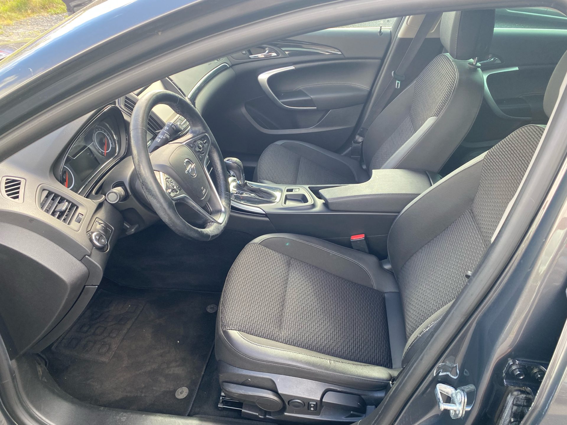 Billede af Opel Insignia Sports Tourer 1,6 CDTI Cosmo 136HK Stc 6g Aut.