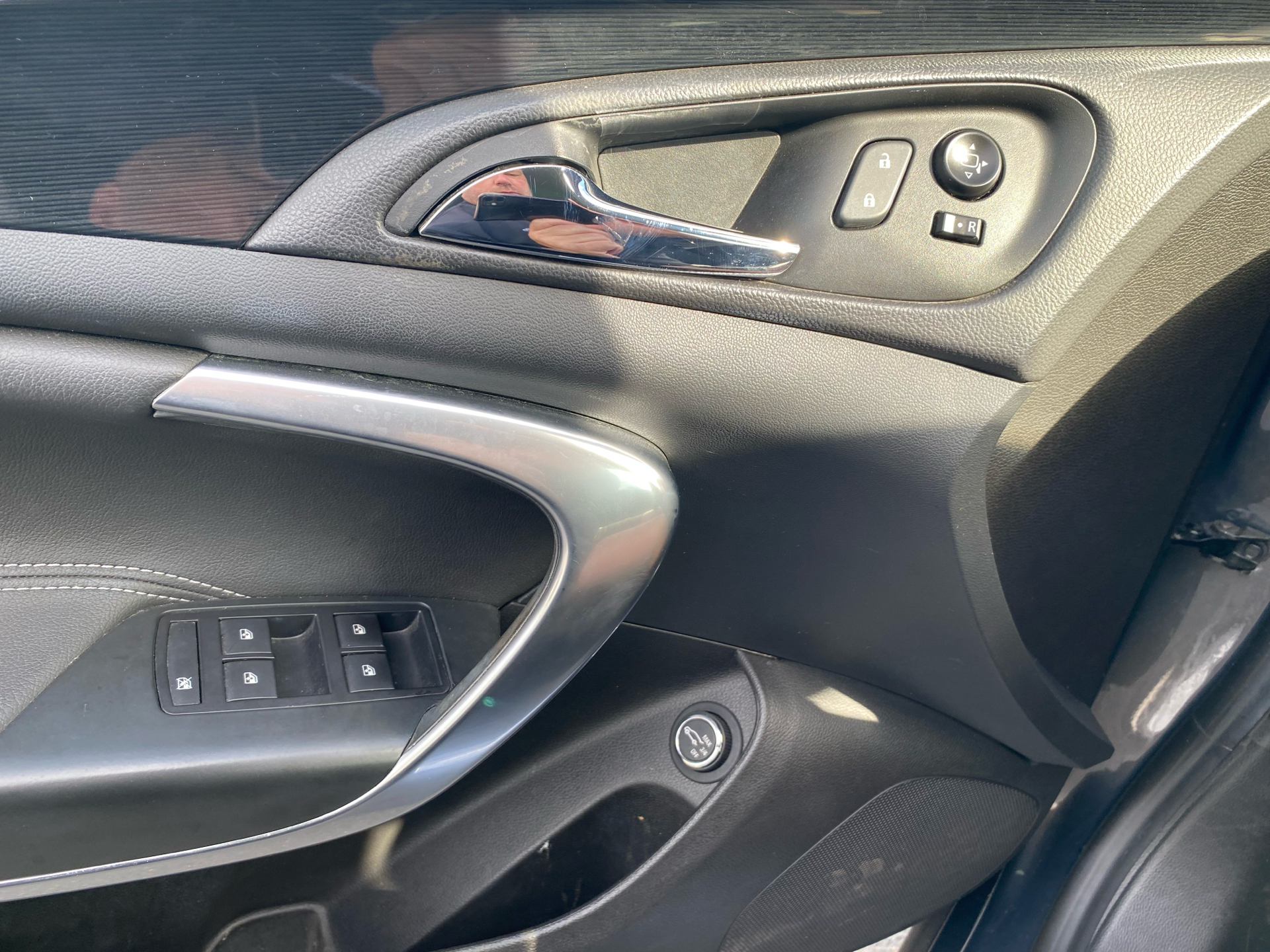 Billede af Opel Insignia Sports Tourer 1,6 CDTI Cosmo 136HK Stc 6g Aut.