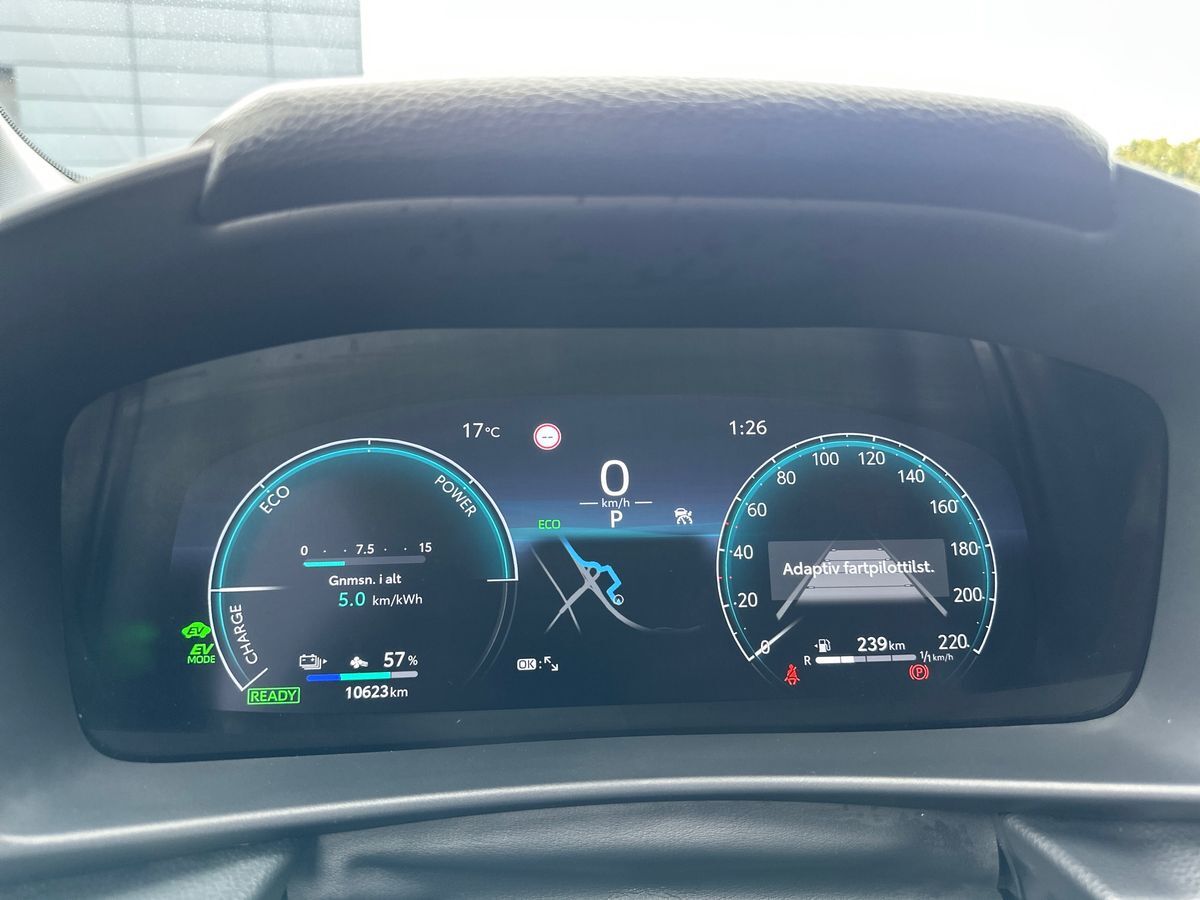 Billede af Toyota C-HR 2,0 Plugin-hybrid Style Smart Bi-tone E-CVT 223HK 5d Trinl. Gear