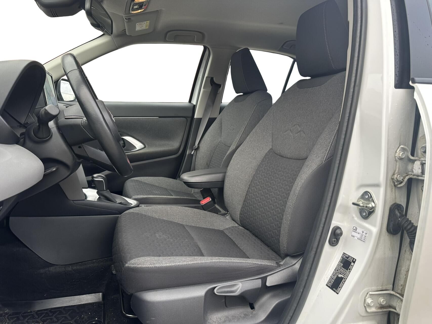 Billede af Toyota Yaris Cross 1,5 Hybrid Active Technology 116HK 5d Trinl. Gear