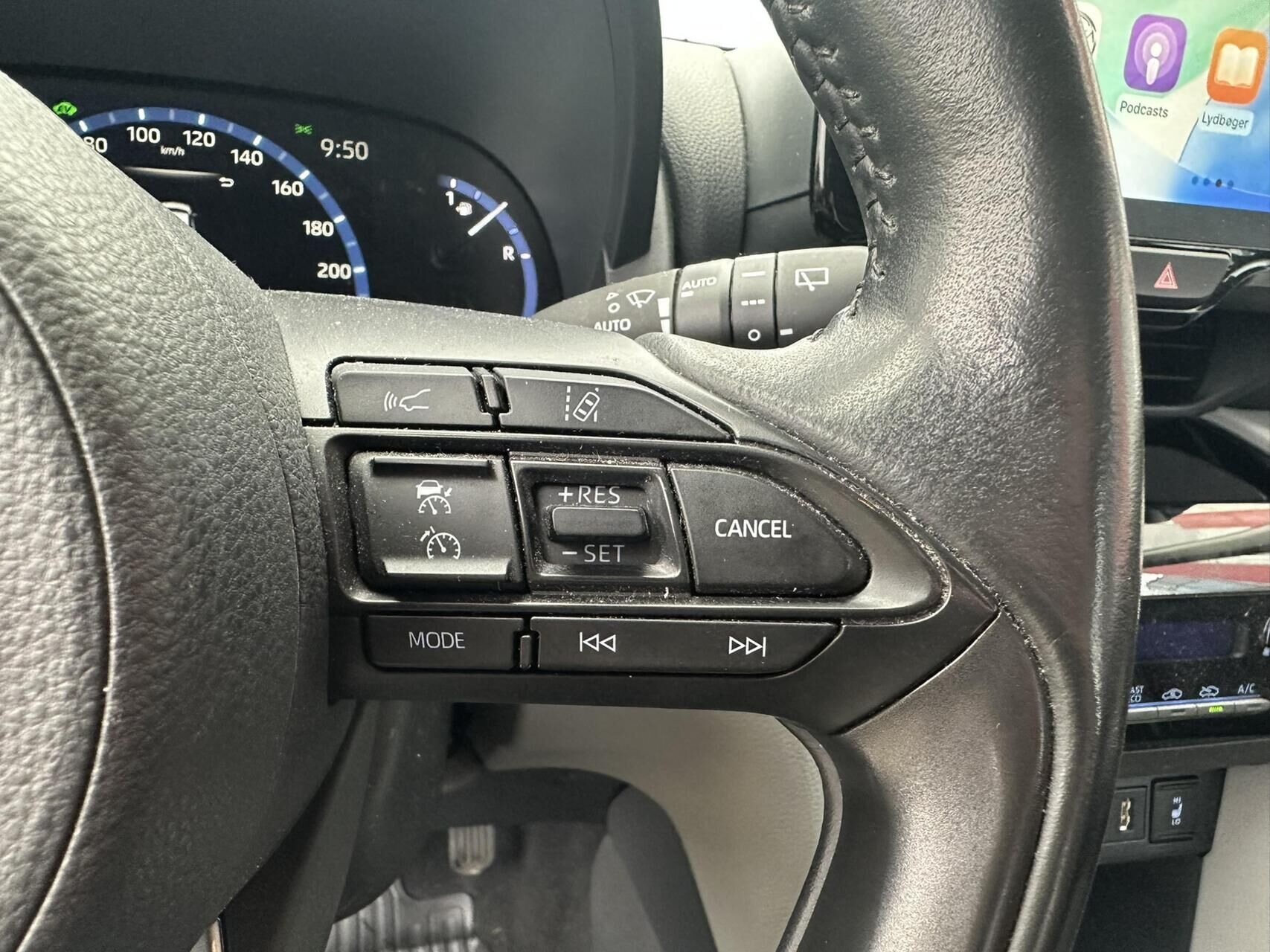 Billede af Toyota Yaris Cross 1,5 Hybrid Active Technology 116HK 5d Trinl. Gear