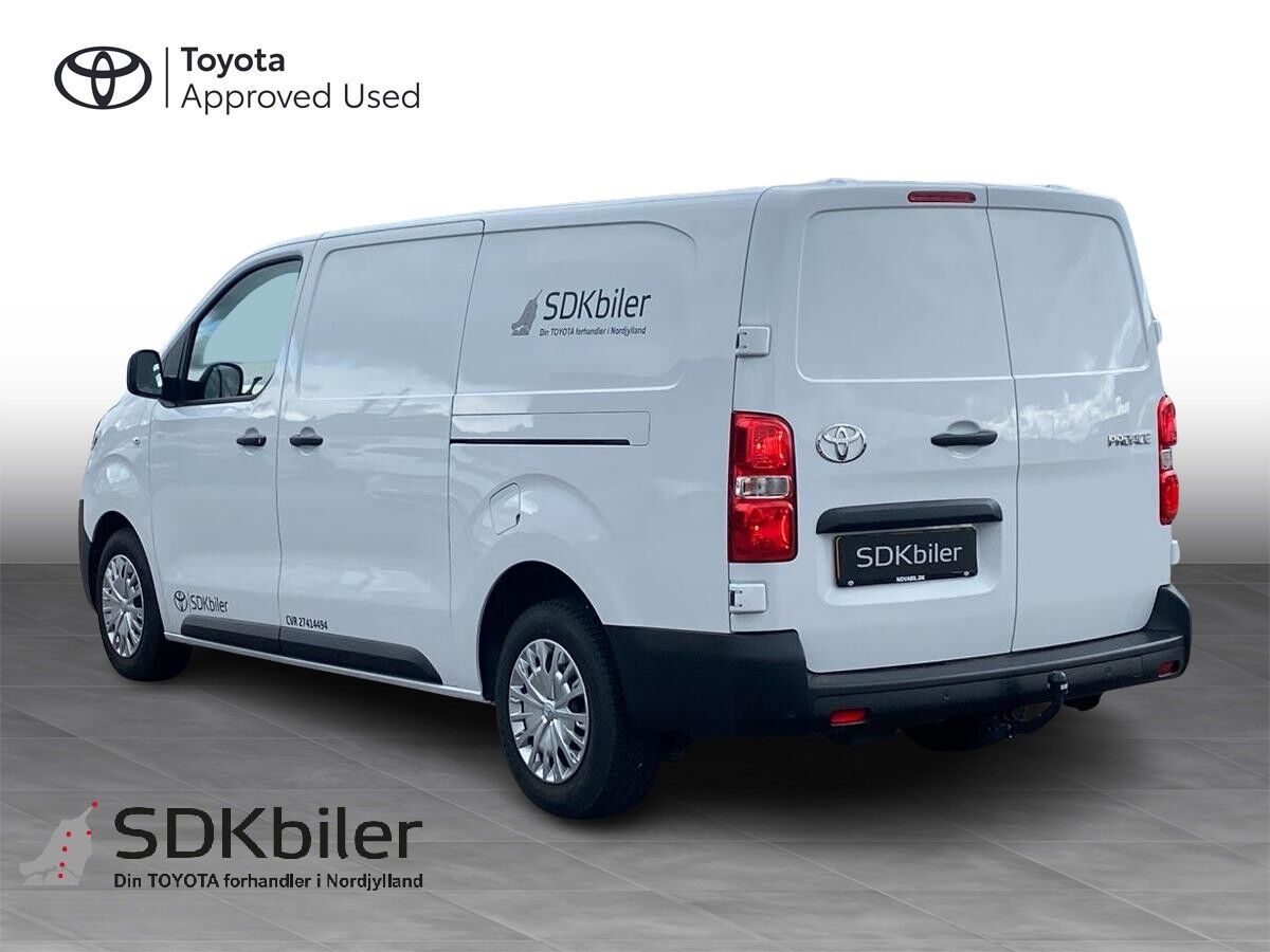 Billede af Toyota Proace Long 2,0 D Comfort Master To skydedør 144HK Van 8g Aut.