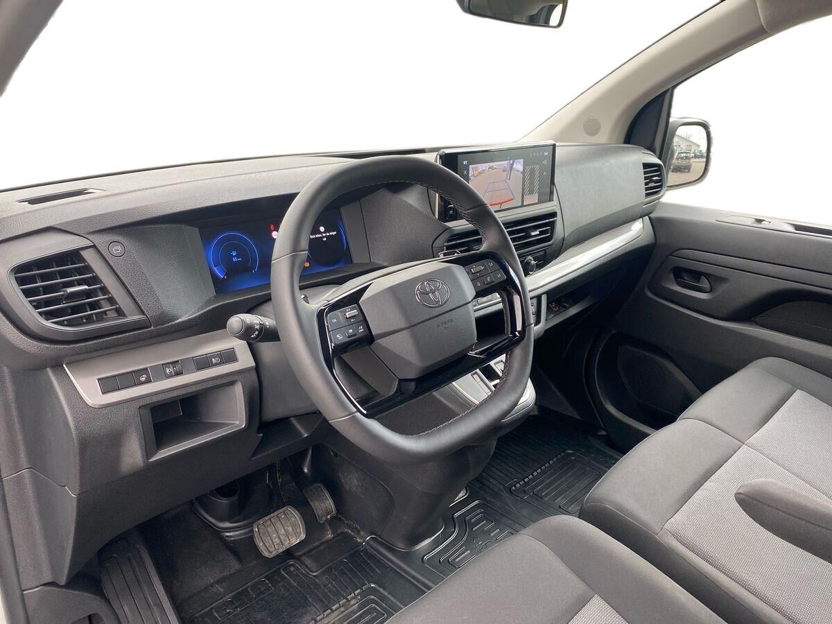 Billede af Toyota Proace Long 2,0 D Comfort Master To skydedør 144HK Van 8g Aut.