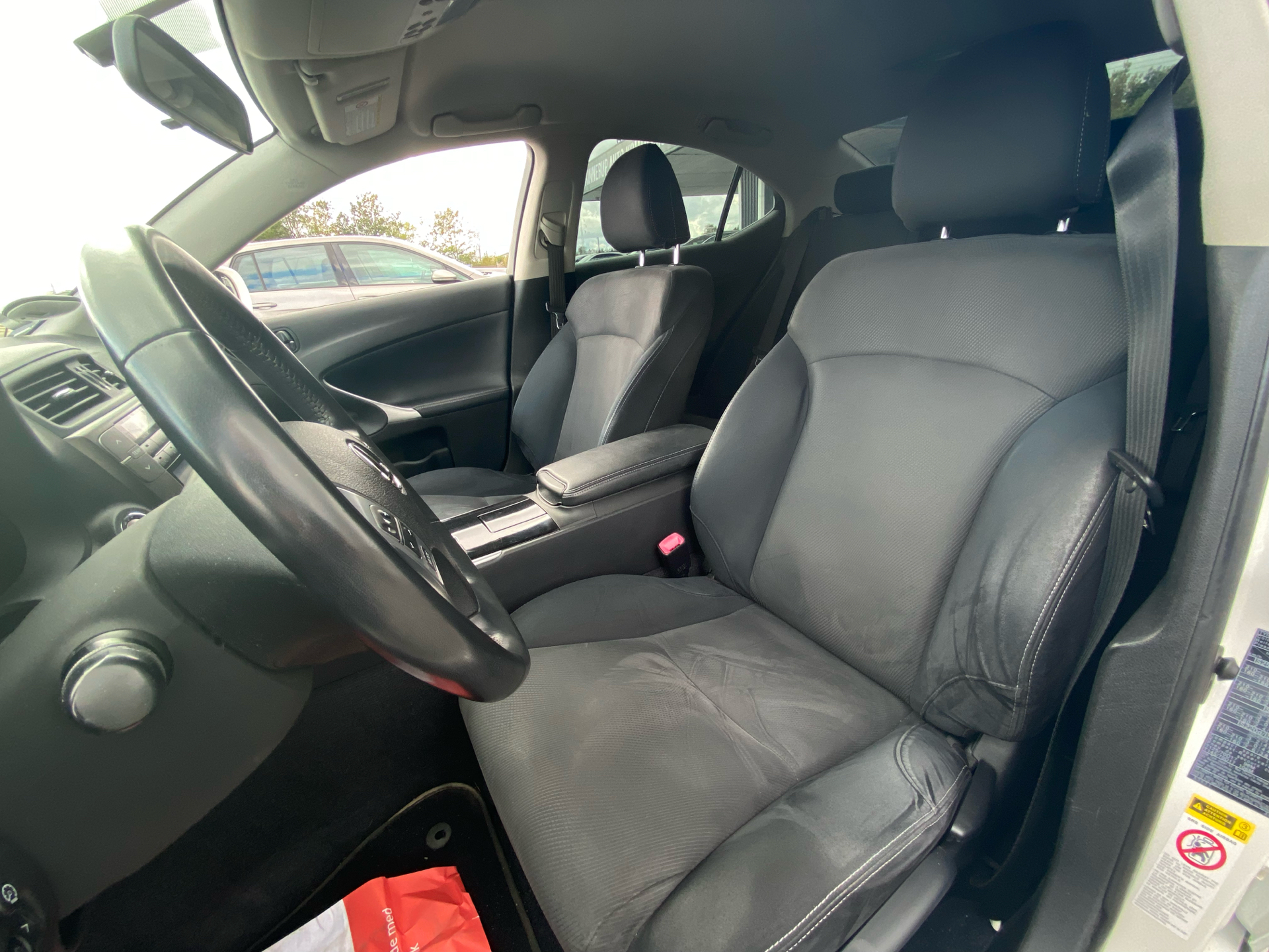 Billede af Lexus IS IS250 2,5 aut. 4-dørs 208HK