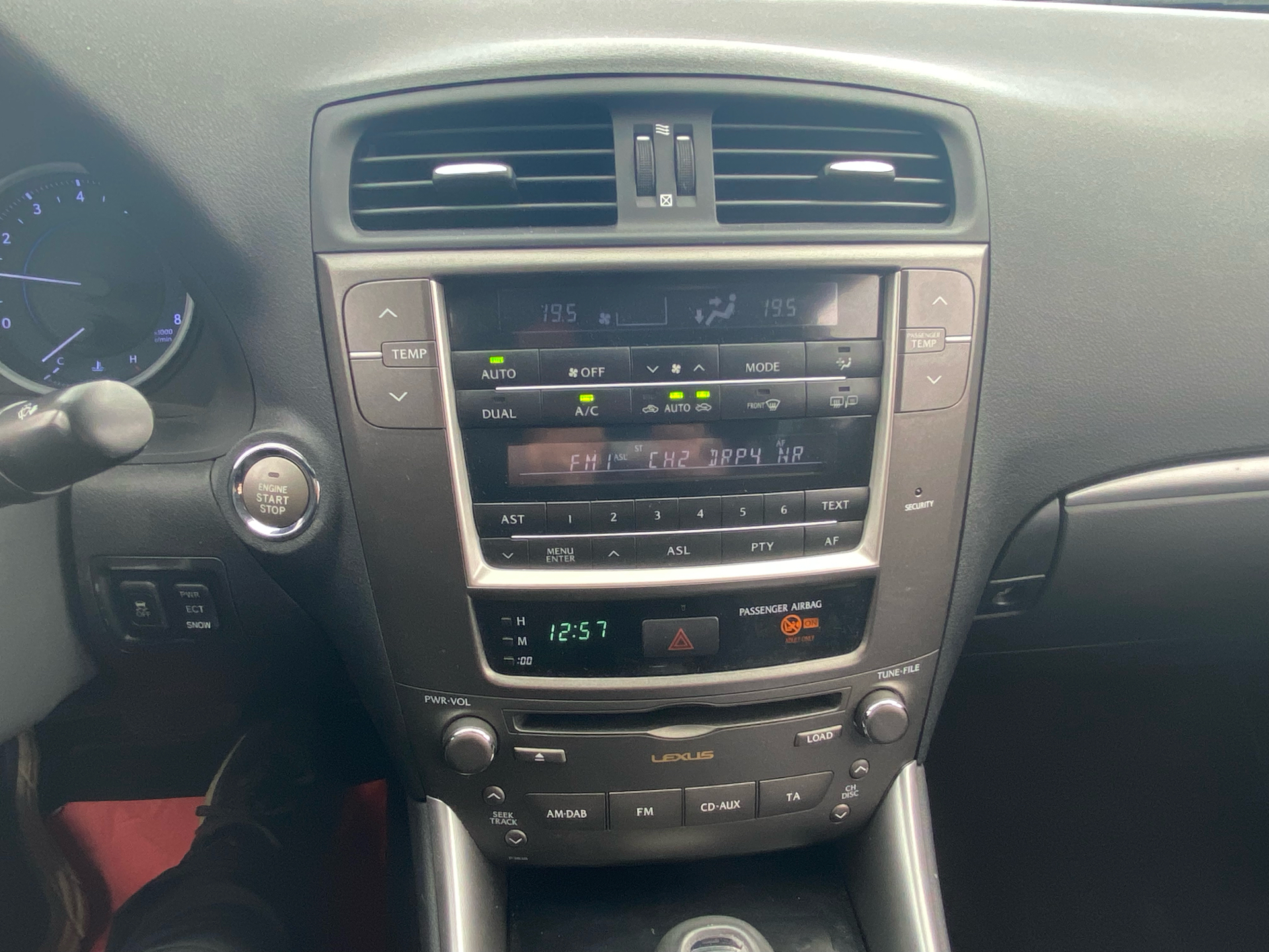 Billede af Lexus IS IS250 2,5 aut. 4-dørs 208HK