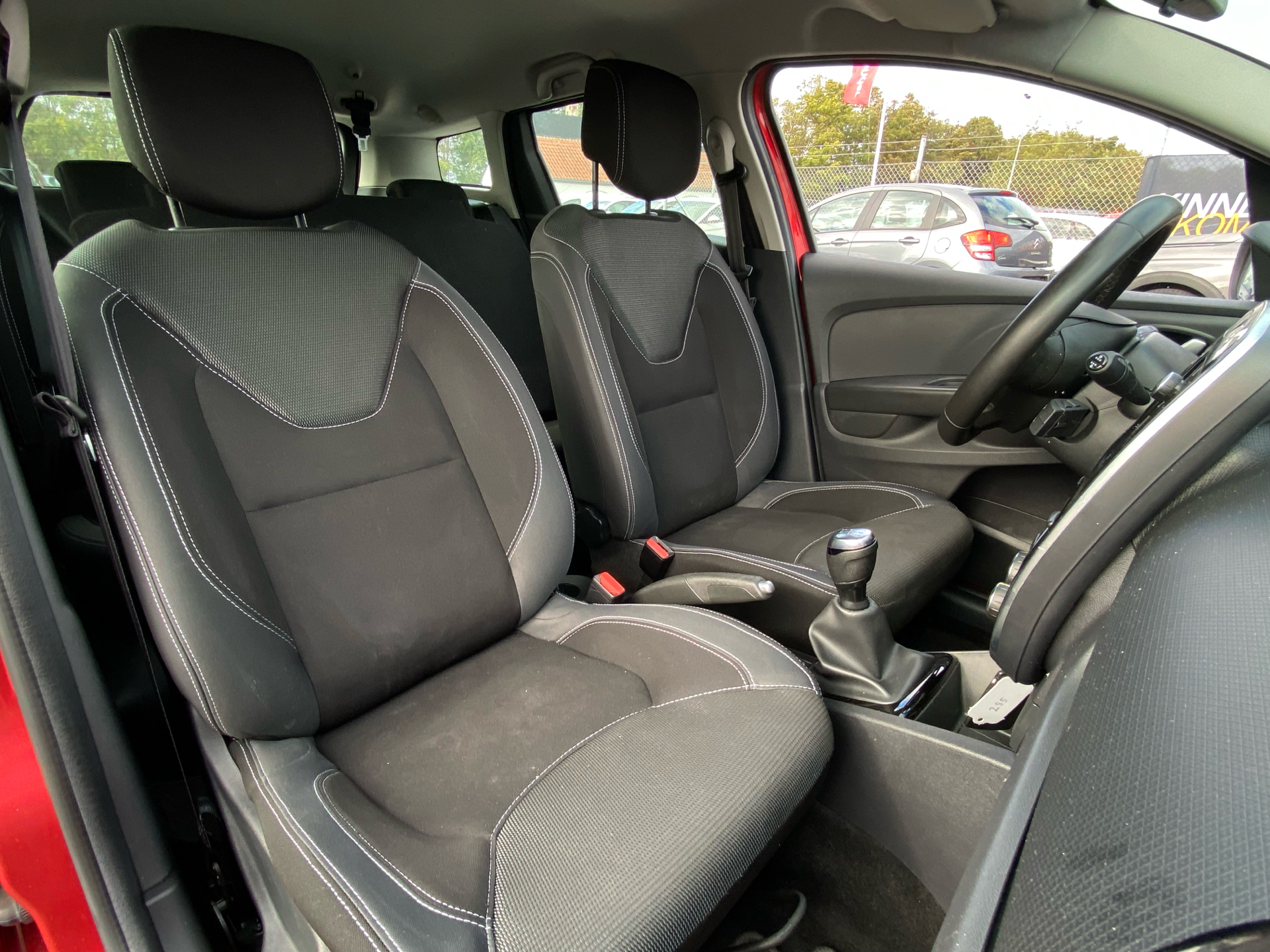 Billede af Renault Clio Sport Tourer 0,9 Energy TCe Zen 90HK Stc