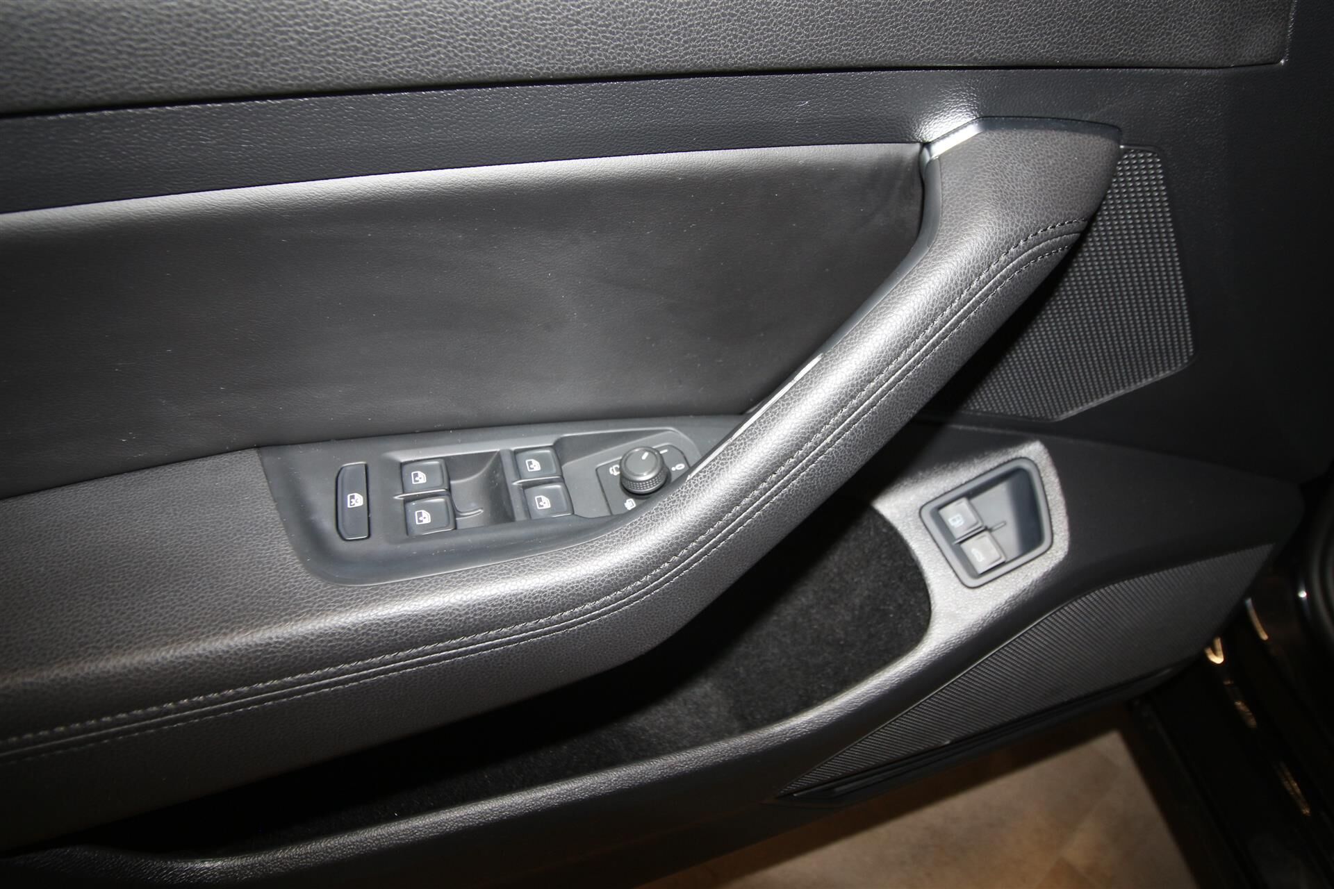 Billede af VW Passat Variant 1,4 TSI  Plugin-hybrid GTE DSG 218HK Stc 6g Aut.