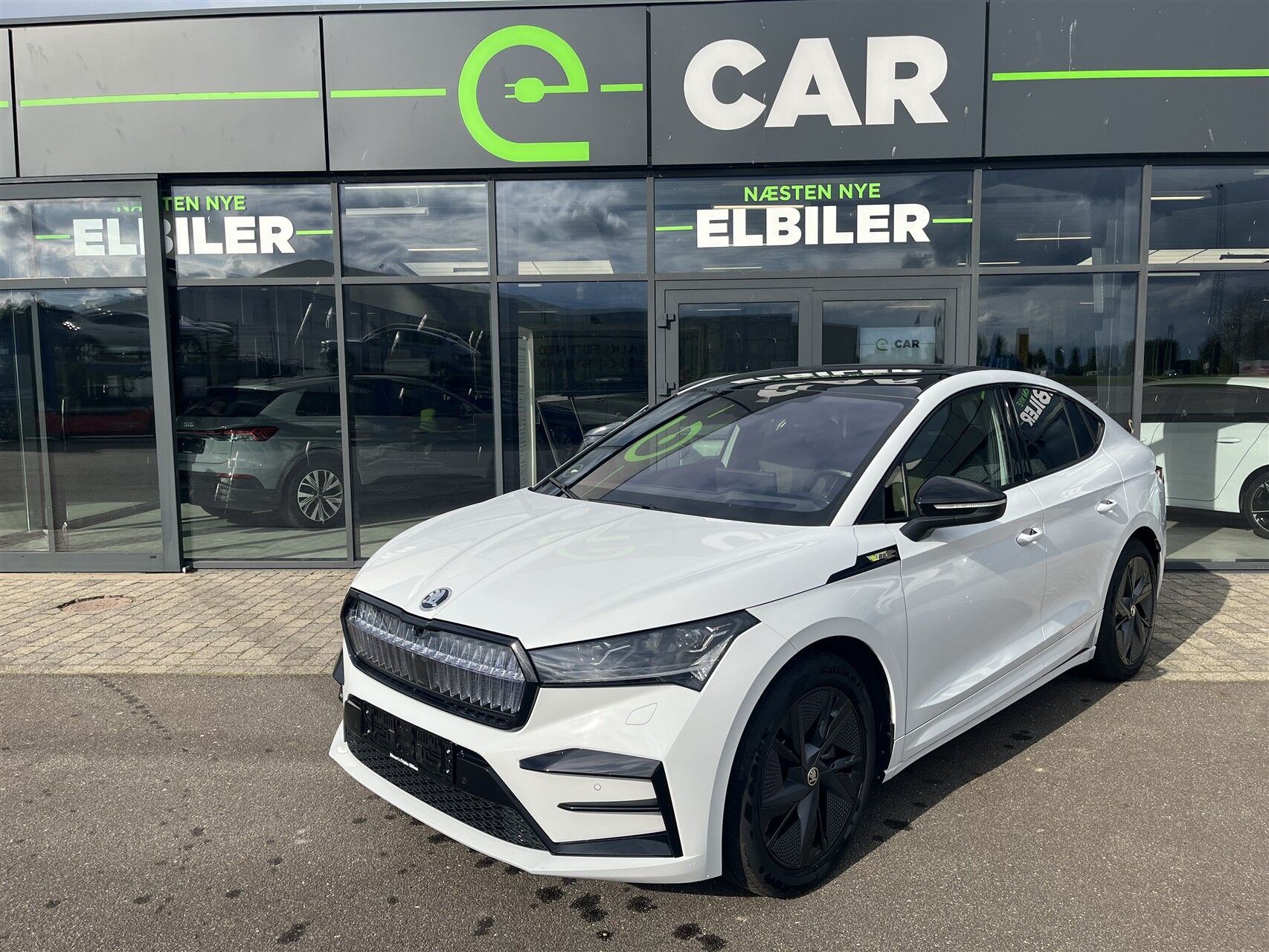 Billede af Skoda Enyaq iV Coupe EL RS 4x4 299HK 5d Aut.