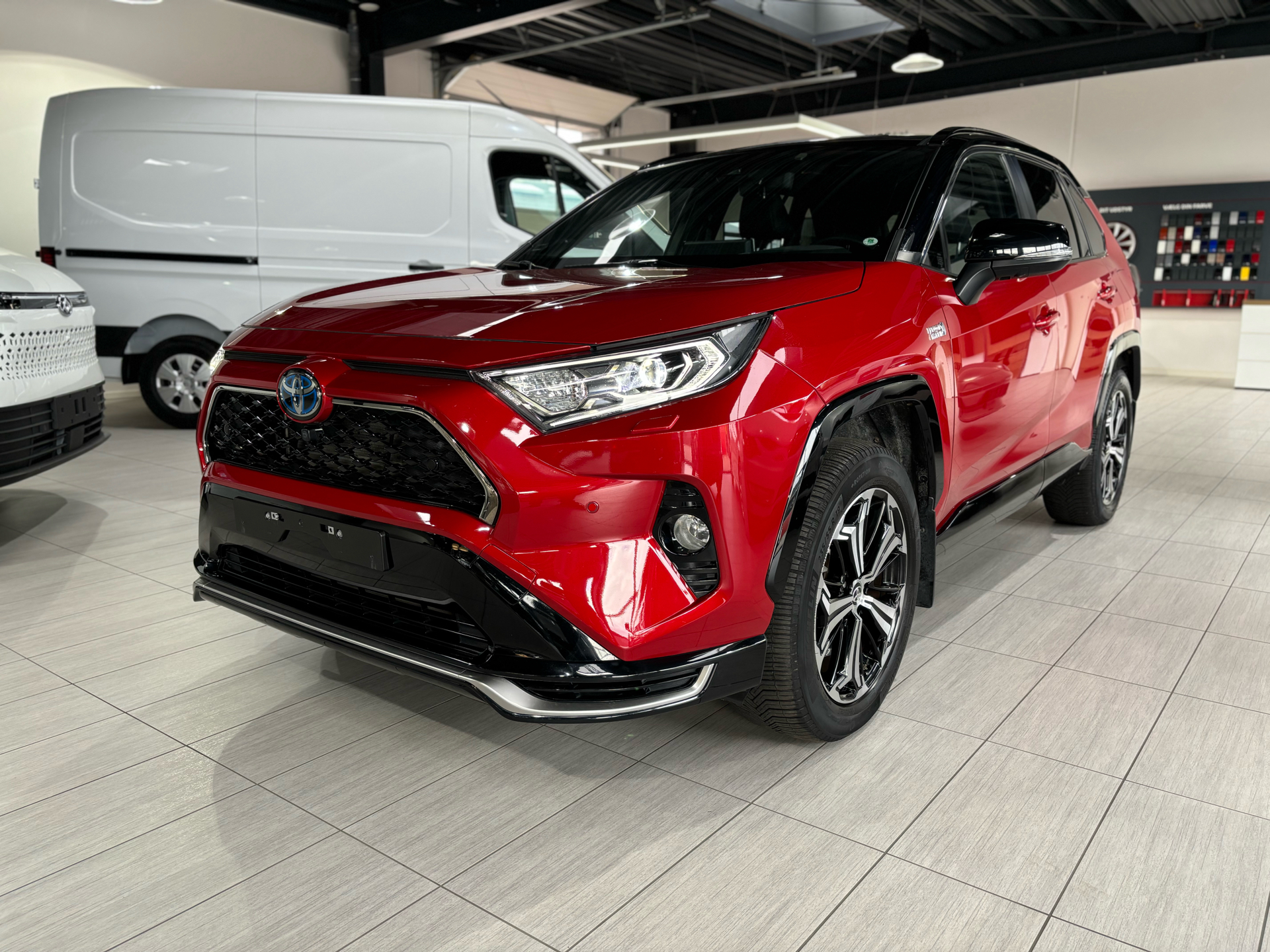 Billede af Toyota RAV4 Plug-in 2,5 Plugin-hybrid H3 Executive AWD 306HK 5d 6g Aut.