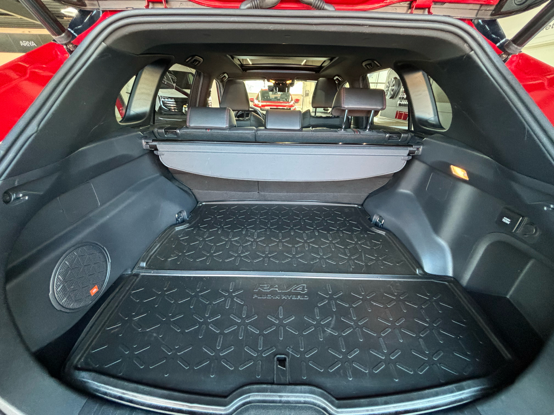 Billede af Toyota RAV4 Plug-in 2,5 Plugin-hybrid H3 Executive AWD 306HK 5d 6g Aut.