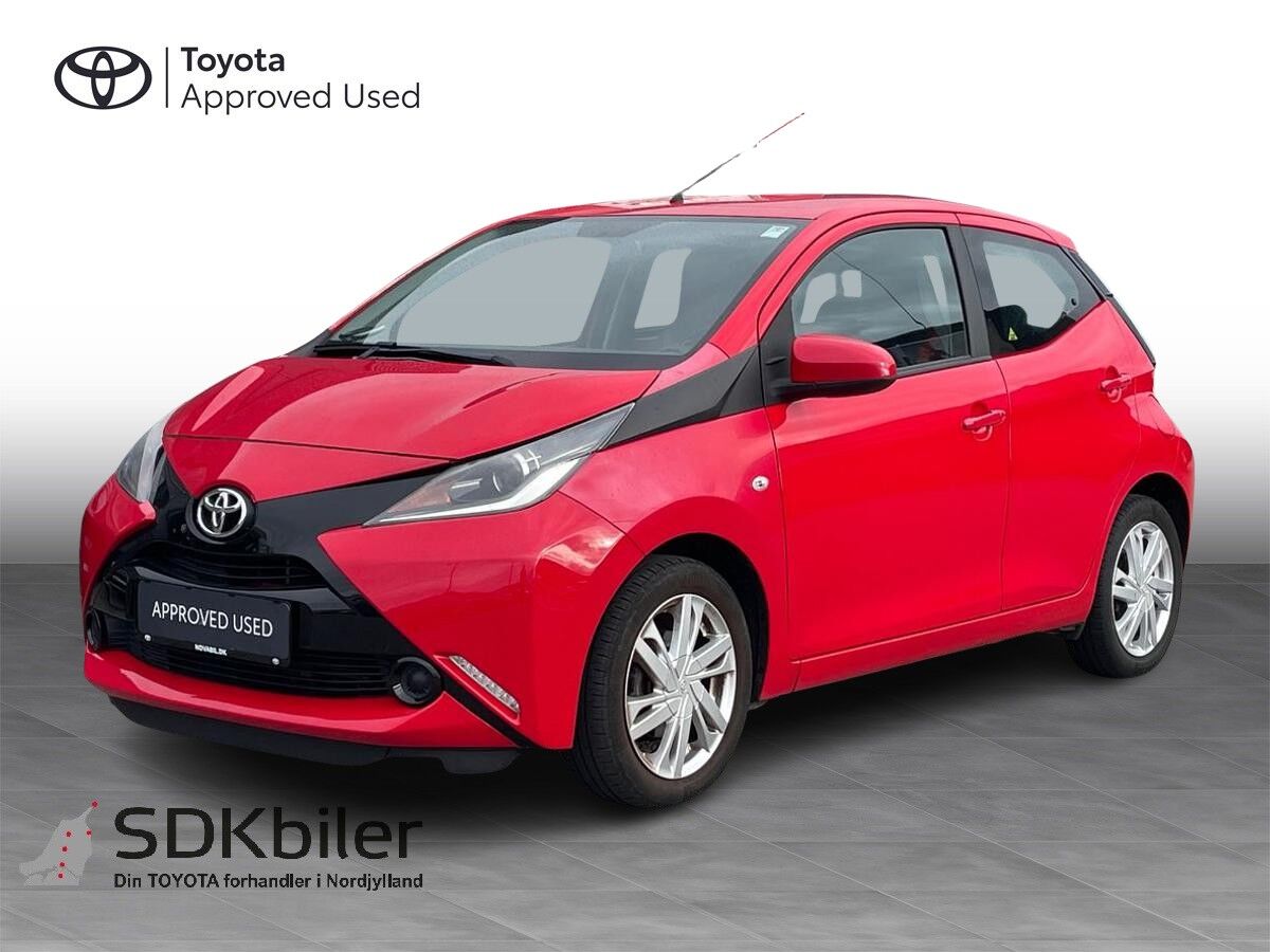 Billede af Toyota Aygo 1,0 VVT-I X-Play + X-Touch 69HK 5d