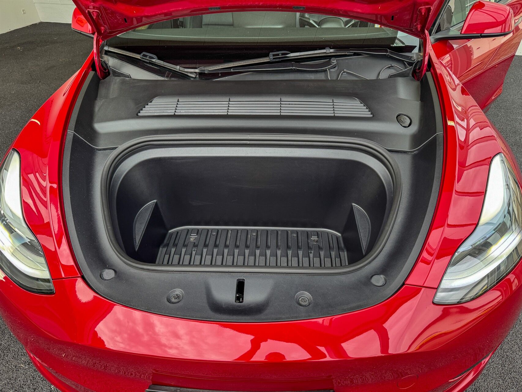 Billede af Tesla Model Y EL Standard Range RWD 204HK 5d Aut.