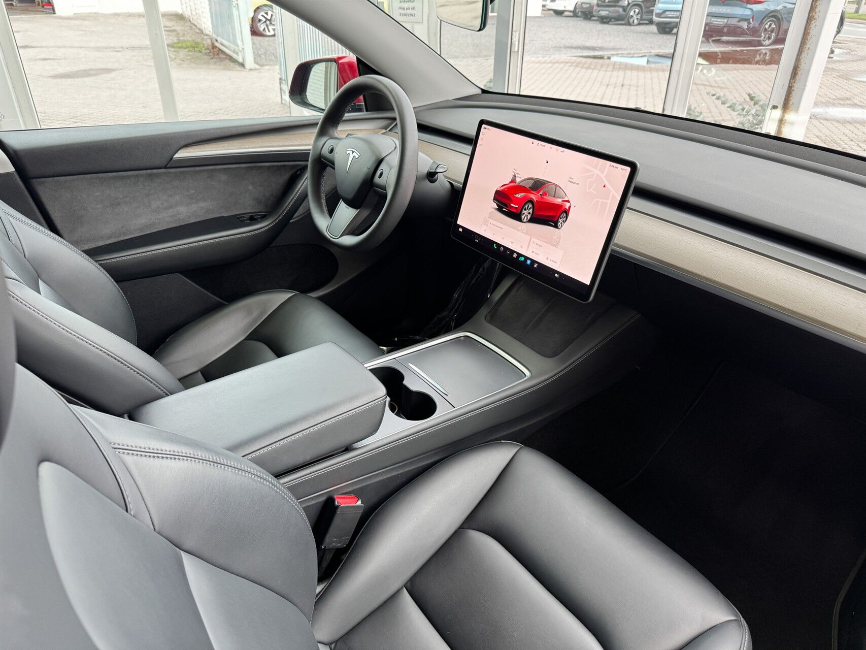 Billede af Tesla Model Y EL Standard Range RWD 204HK 5d Aut.