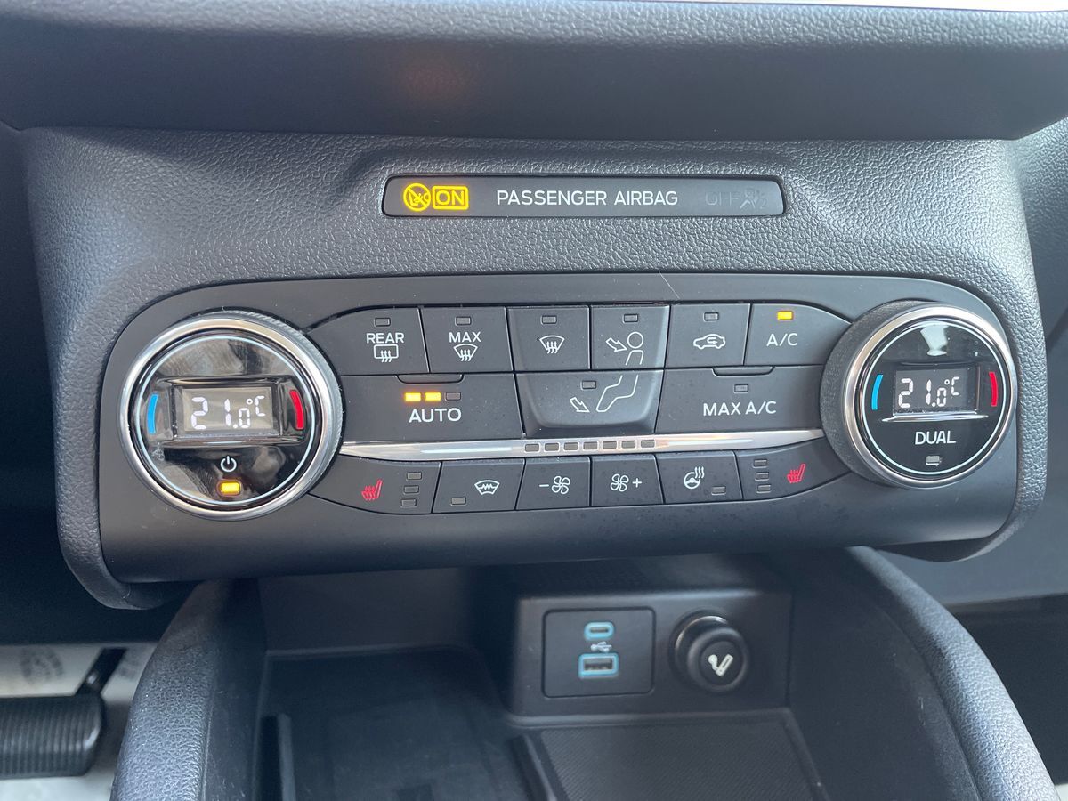 Billede af Ford Kuga 2,5 Plugin-hybrid Titanium CVT 225HK 5d Trinl. Gear