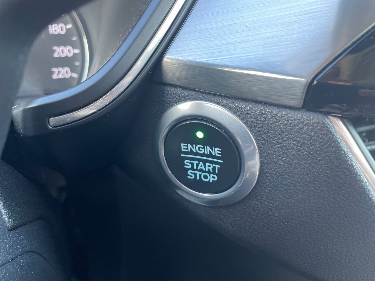 Billede af Ford Kuga 2,5 Plugin-hybrid Titanium CVT 225HK 5d Trinl. Gear