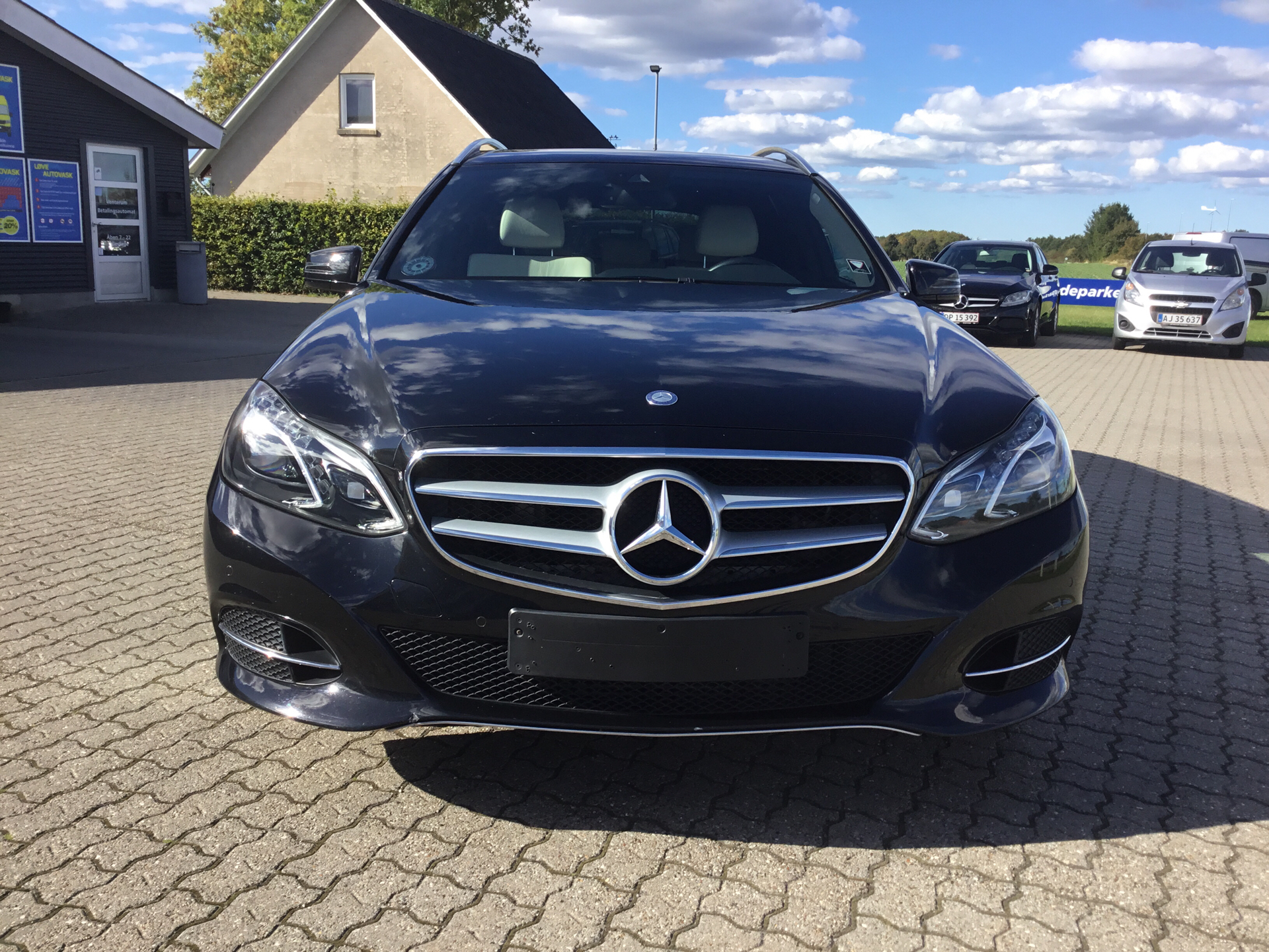 Billede af Mercedes-Benz E350 d T 3,0 Bluetec 9G-Tronic 252HK Stc 9g Aut.