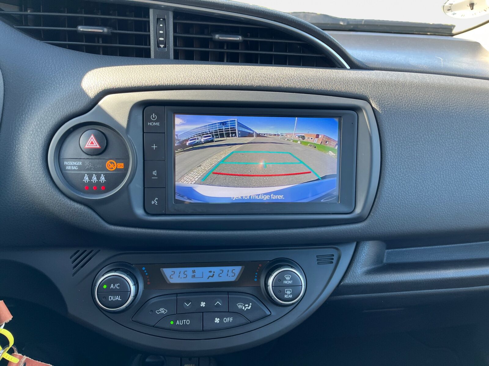 Billede af Toyota Yaris 1,0 VVT-I T3 72HK 5d