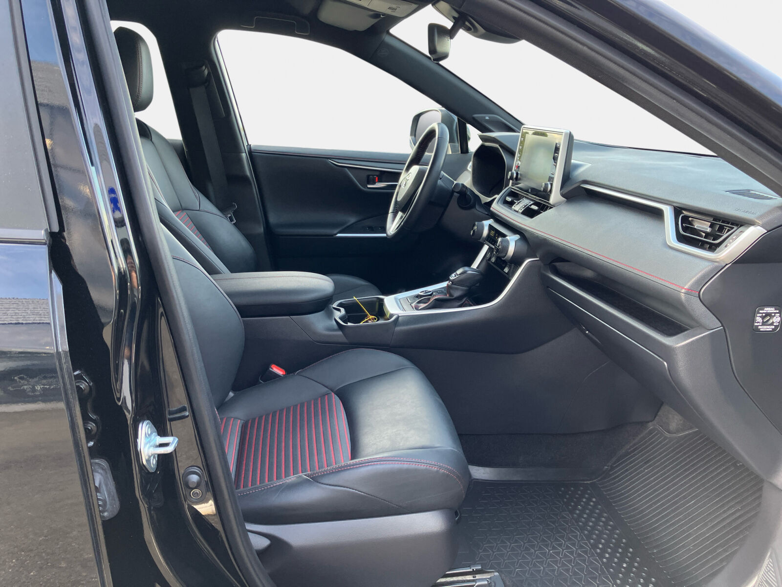 Billede af Toyota RAV4 Plug-in 2,5 Plugin-hybrid H3 Premium AWD 306HK 5d 6g Aut.